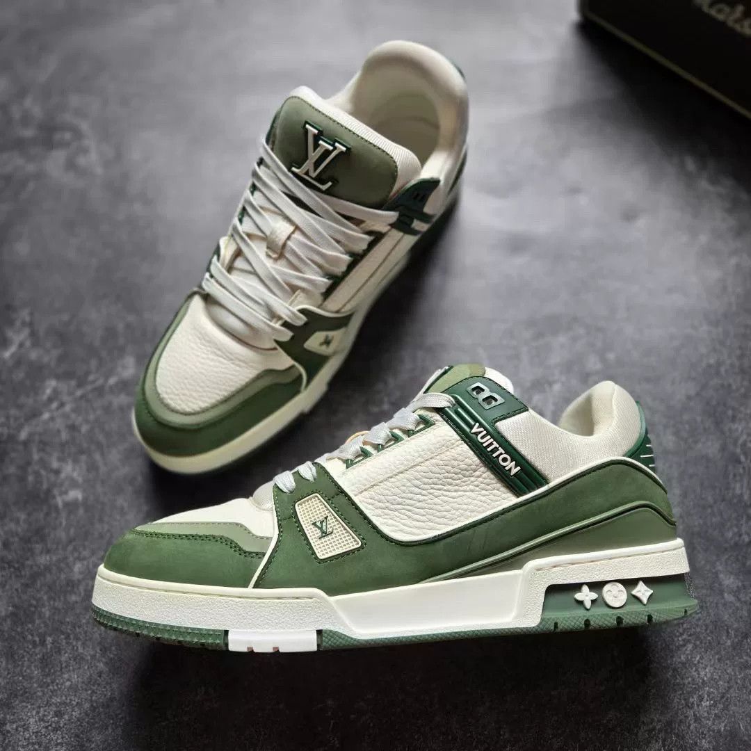 Louis Vuitton Louis Vuitton Training Green Lowtop Sneakers 9 Men Size US 9 / EU 42 - 4 Thumbnail
