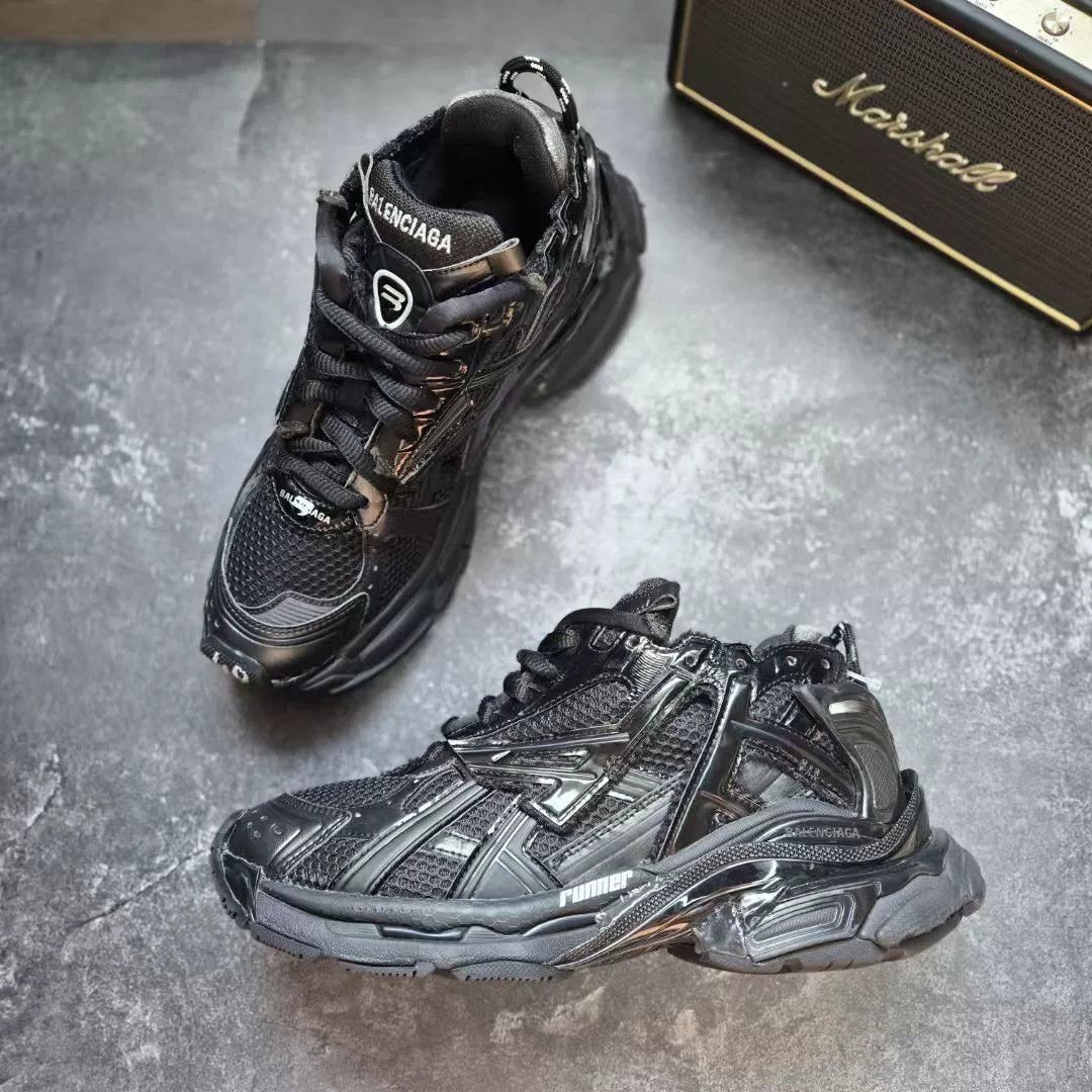 Balenciaga Balenciaga Running Black Lowtop Sneakers 40 Men Size US 7.5 / EU 40-41 - 4 Thumbnail