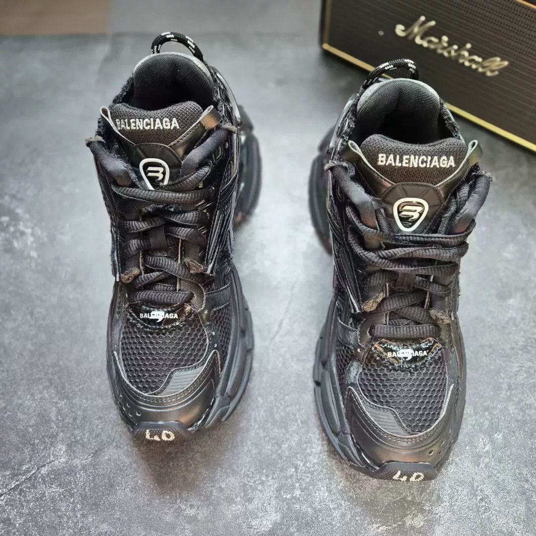 Balenciaga Balenciaga Running Black Lowtop Sneakers 40 Men Size US 7.5 / EU 40-41 - 3 Thumbnail