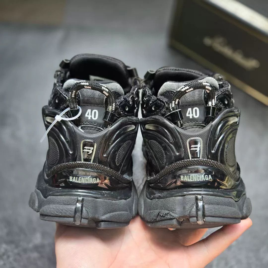 Balenciaga Balenciaga Running Black Lowtop Sneakers 40 Men Size US 7.5 / EU 40-41 - 6 Thumbnail