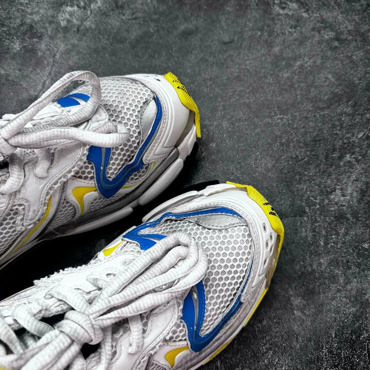 Balenciaga Balenciaga Running Multi Lowtop Sneakers 44 Men Size US 10.5 / EU 43-44 - 3 Thumbnail