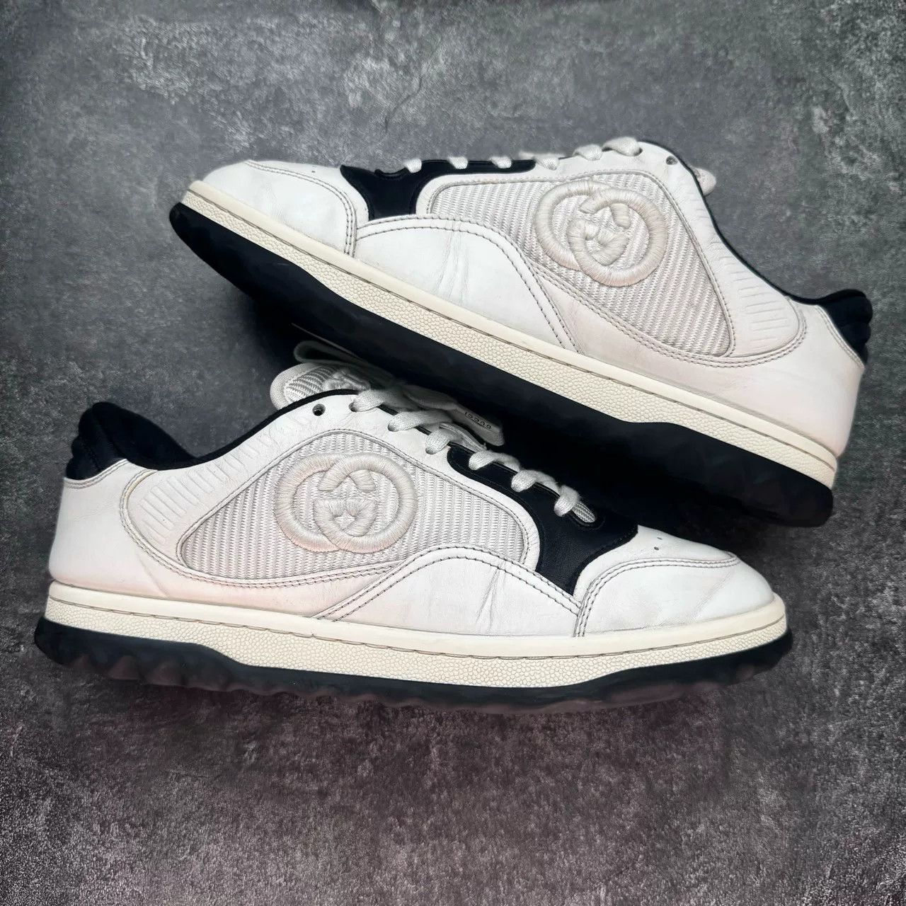 Gucci Gucci Distressed Black Lowtop Sneakers 6.5 Men Size US 6.5 / EU 39-40 - 5 Thumbnail