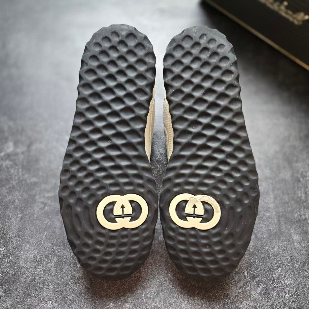 Gucci Gucci Distressed Black Lowtop Sneakers 6.5 Men Size US 6.5 / EU 39-40 - 7 Thumbnail