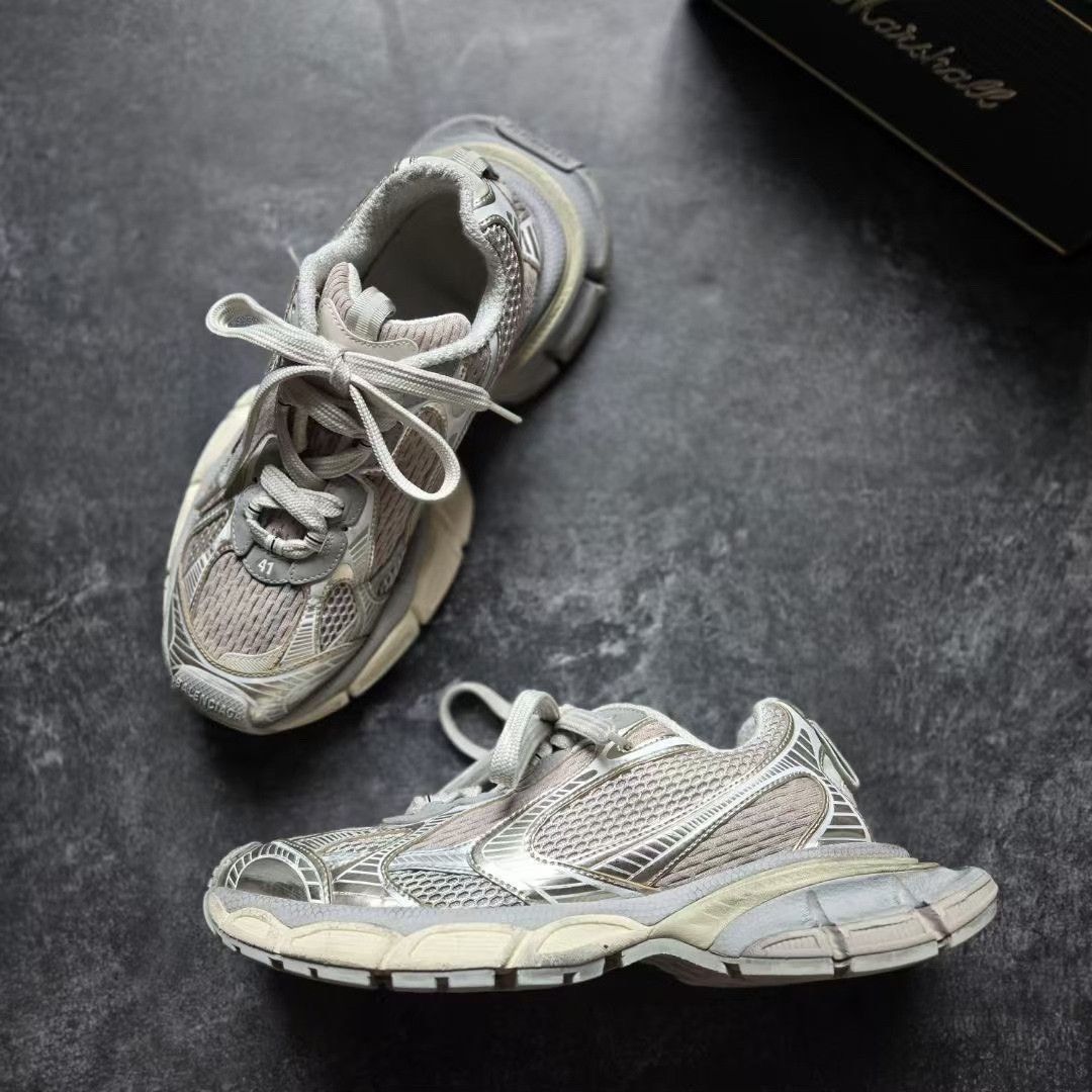 Balenciaga Balenciaga Beige Lowtop Sneakers XXXL Men Size US 10 / EU 43 - 4 Thumbnail