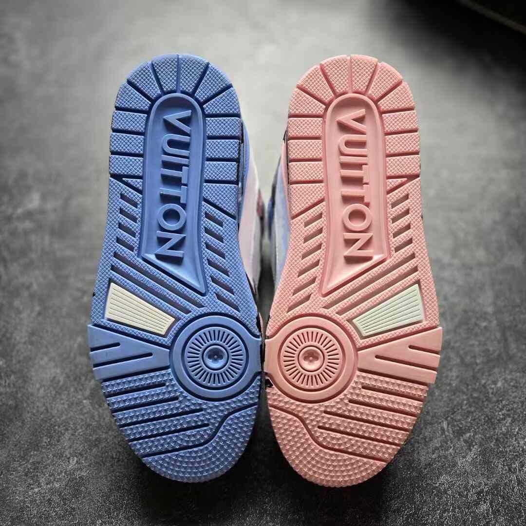 Louis Vuitton Louis Vuitton Training Pink Lowtop Sneakers 35 Women Size US 5 / IT 35 - 7 Thumbnail