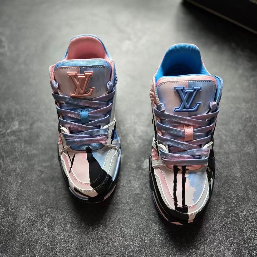 Louis Vuitton Louis Vuitton Training Pink Lowtop Sneakers 35 Women Size US 5 / IT 35 - 3 Thumbnail
