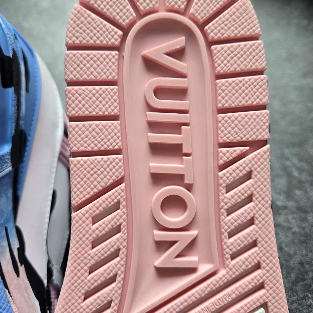 Louis Vuitton Louis Vuitton Training Pink Lowtop Sneakers 35 Women Size US 5 / IT 35 - 8 Thumbnail