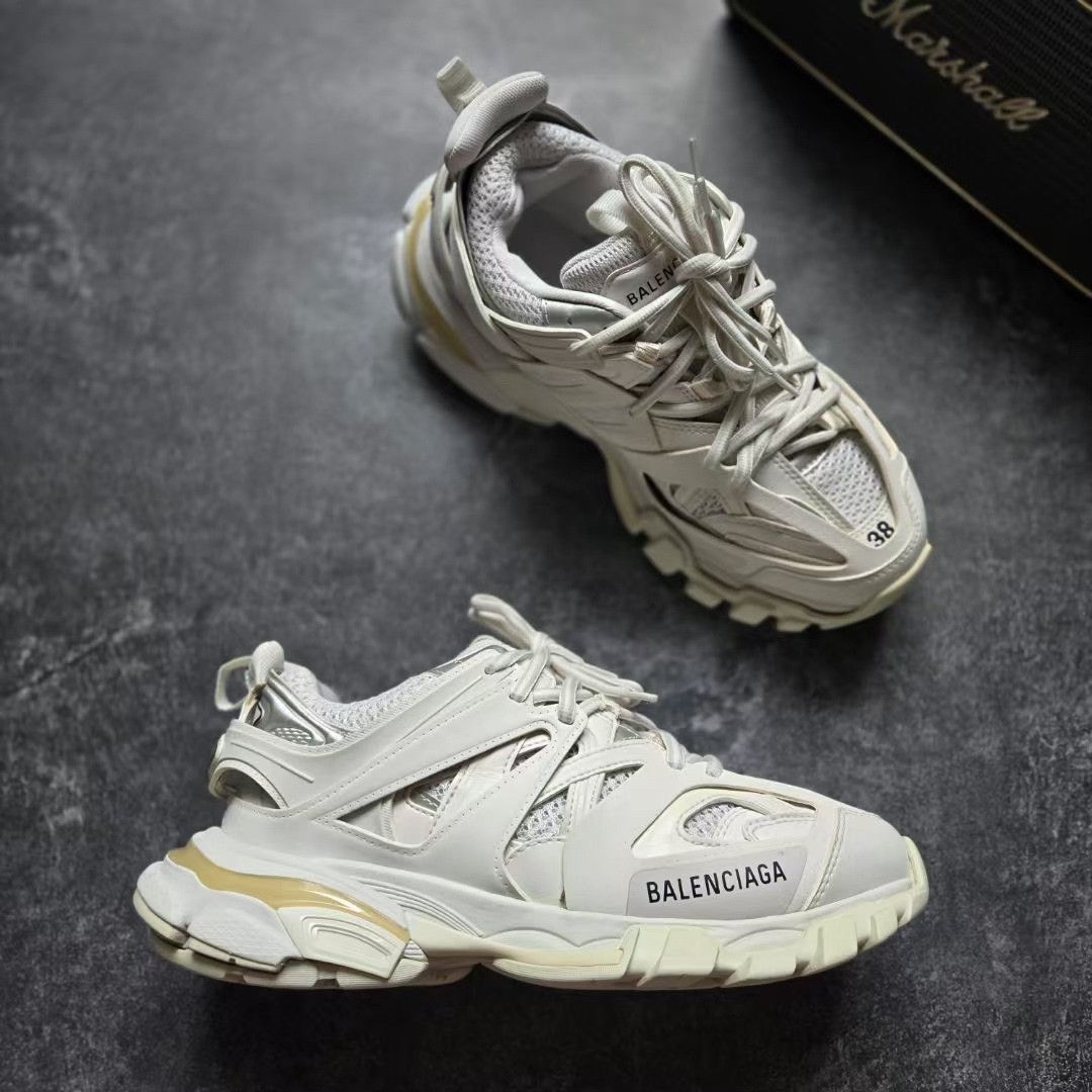 Balenciaga Balenciaga White Lowtop Sneakers 38 Women Size US 7.5 / IT 37.5 - 5 Thumbnail