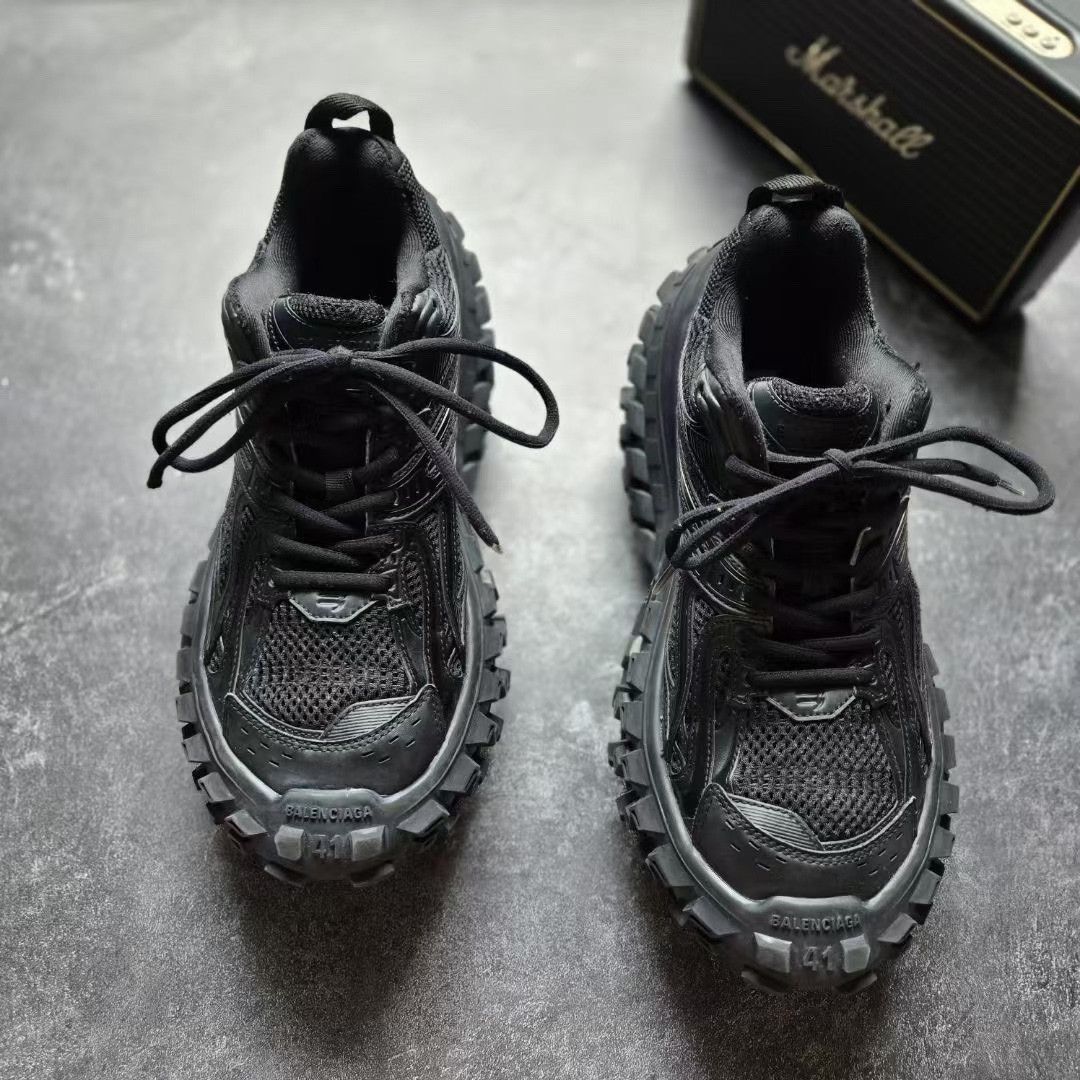 Balenciaga Balenciaga Black Lowtop Sneakers 41 Men Size US 8.5 / EU 41-42 - 3 Thumbnail