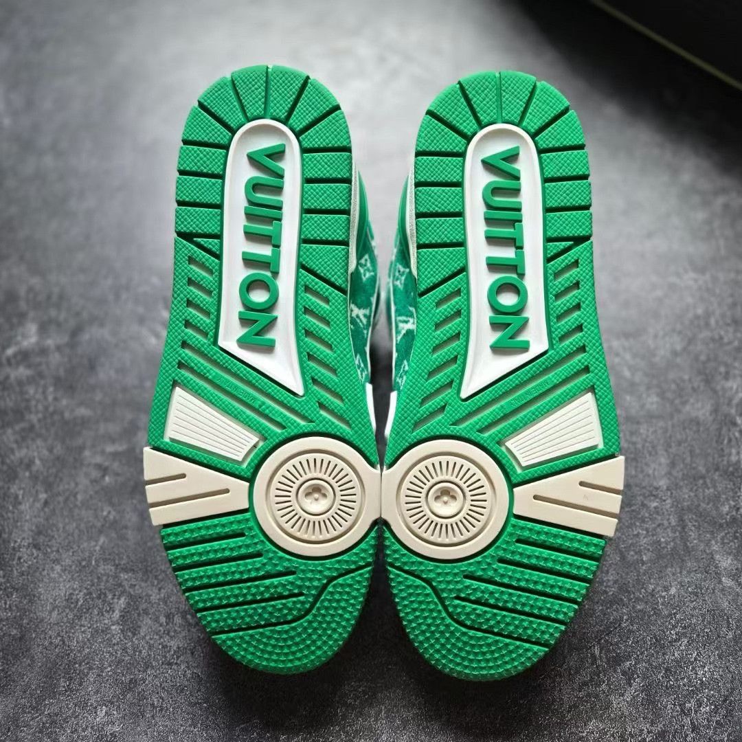 Louis Vuitton Louis Vuitton Training Green Lowtop Sneakers 38 Women Size US 7.5 / IT 37.5 - 7 Thumbnail