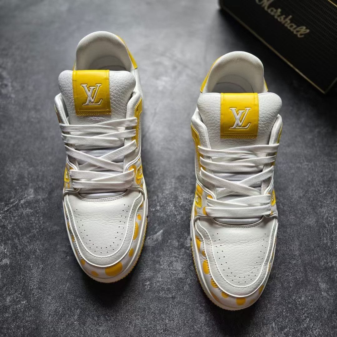 Louis Vuitton Louis Vuitton Training Yellow Lowtop Sneakers 9.5 Men Size US 9.5 / EU 42-43 - 3 Thumbnail