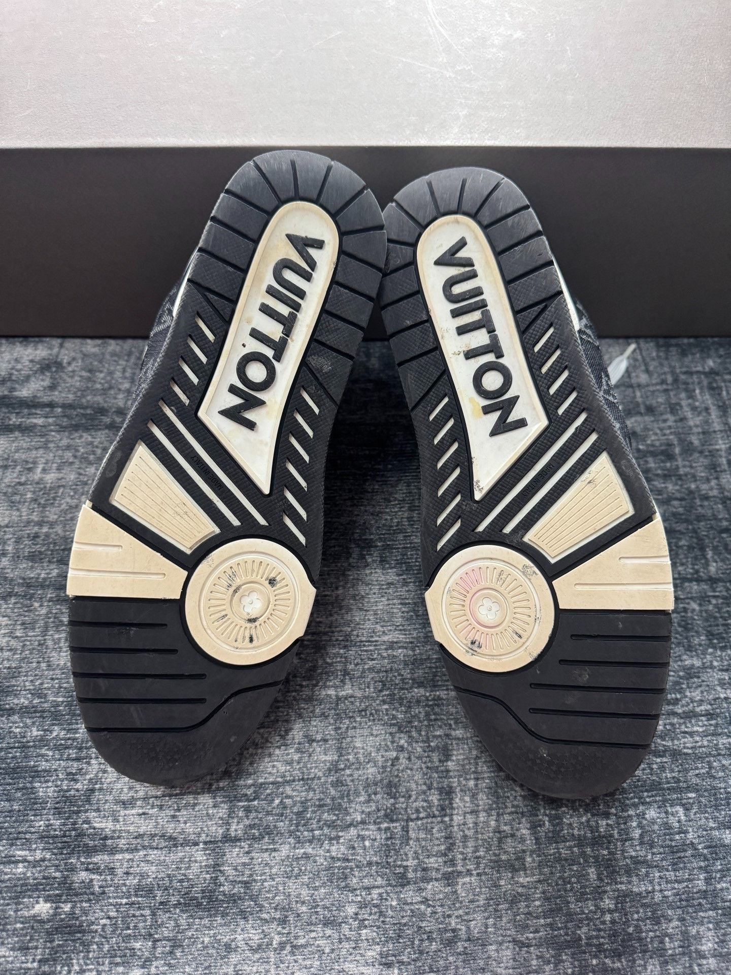 Louis Vuitton Louis Vuitton Training Denim Black Lowtop Sneakers 42 Men Size US 9 / EU 42 - 7 Thumbnail