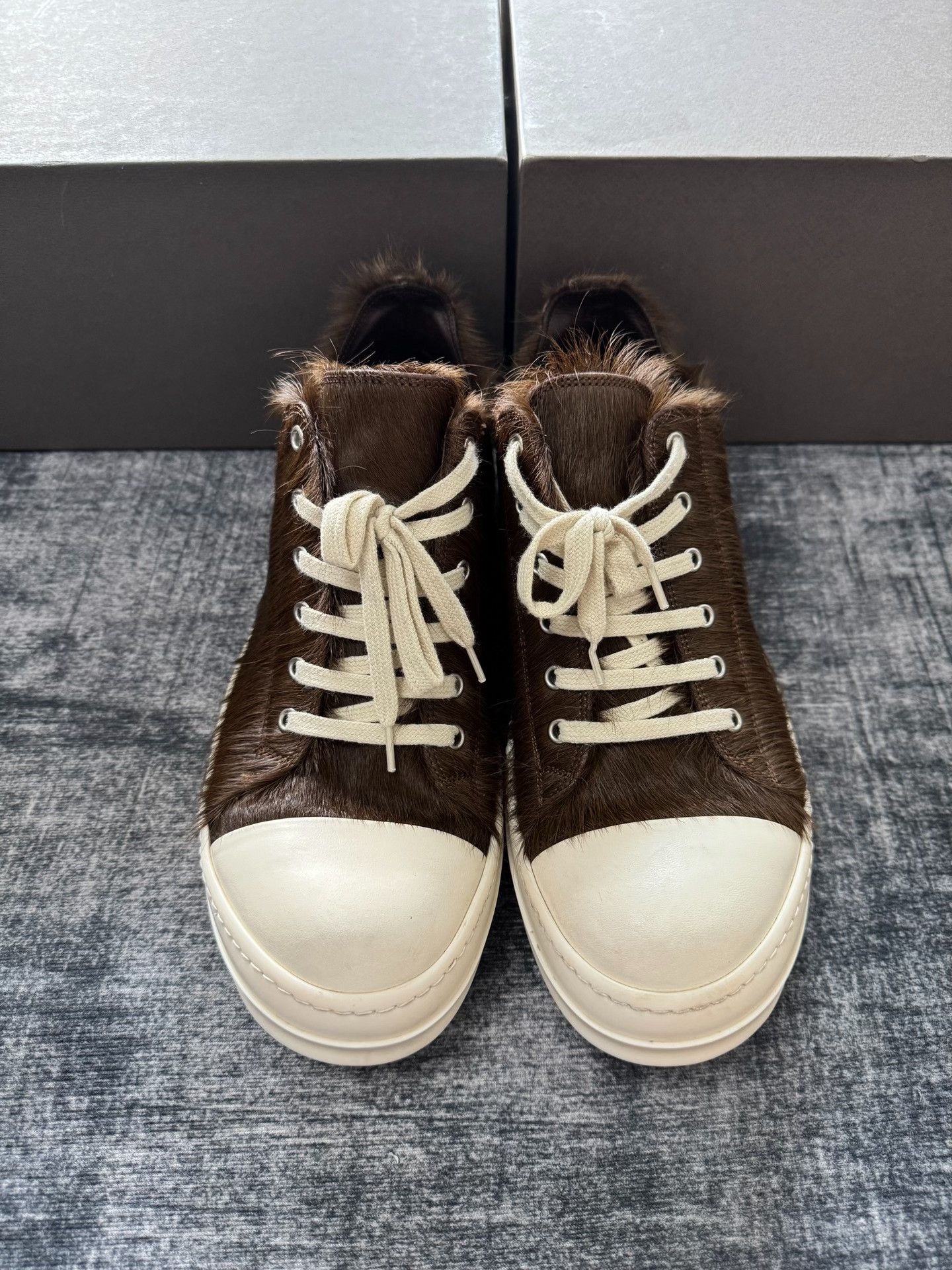 Rick Owens Rick Owens Brown Lowtop Sneakers 42 Men Size US 9 / EU 42 - 2 Thumbnail