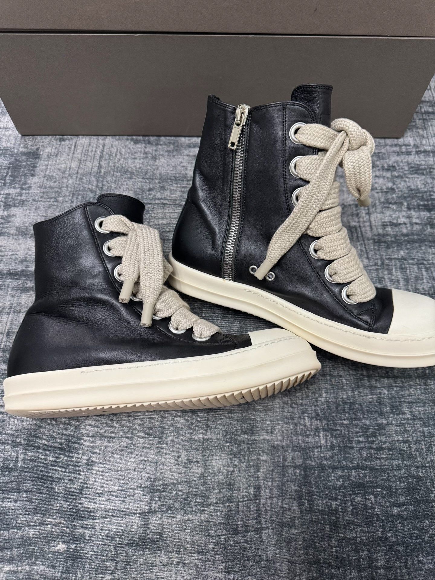 Rick Owens Rick Owens Hitop Sneakers 44 Men Size US 10.5 / EU 43-44 - 3 Thumbnail