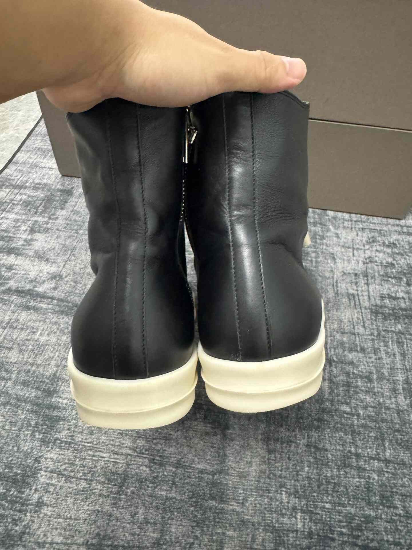 Rick Owens Rick Owens Hitop Sneakers 44 Men Size US 10.5 / EU 43-44 - 5 Thumbnail