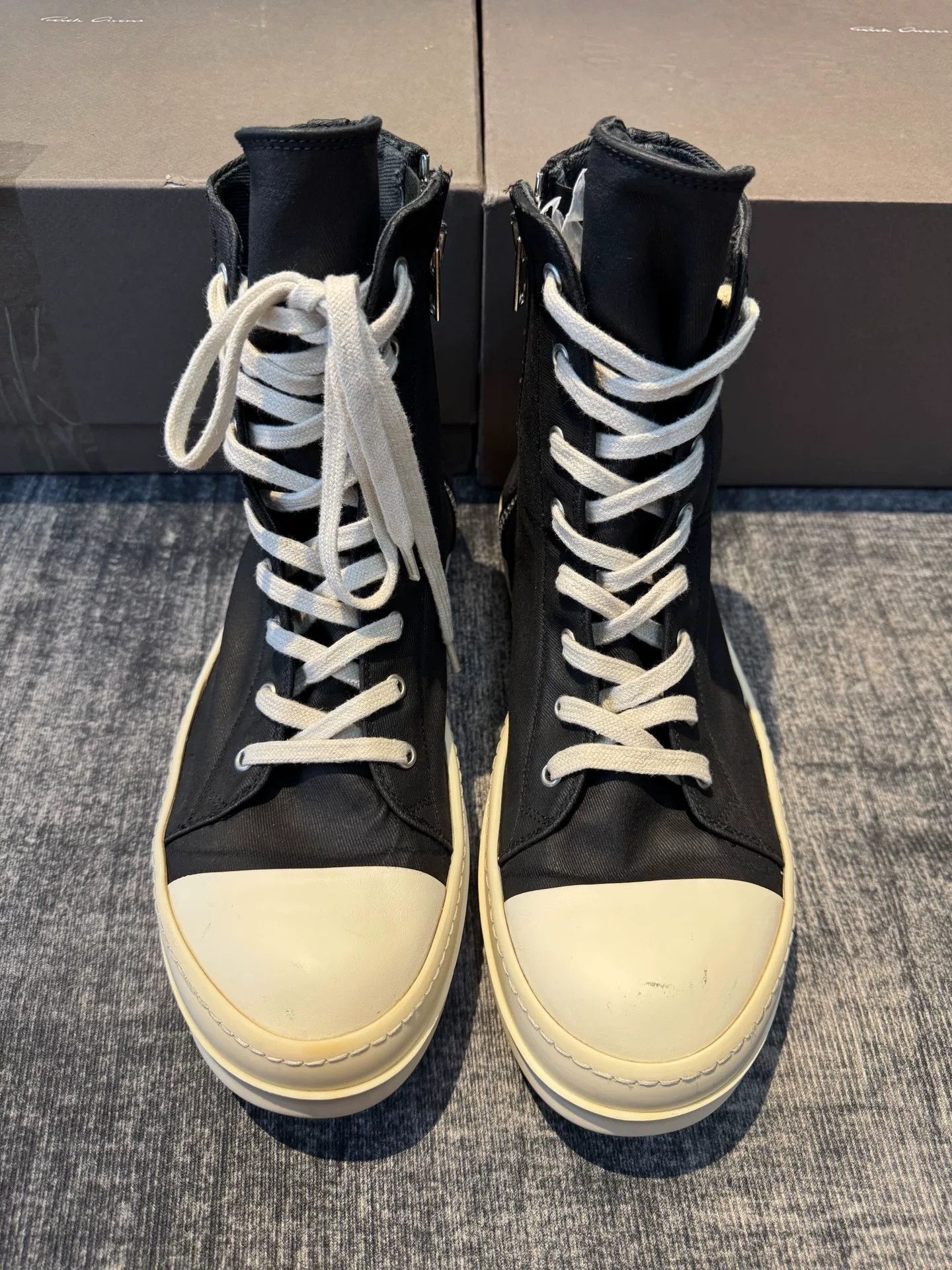 Rick Owens Rick Owens Hitop Sneakers 42 Men Size US 9 / EU 42 - 2 Thumbnail