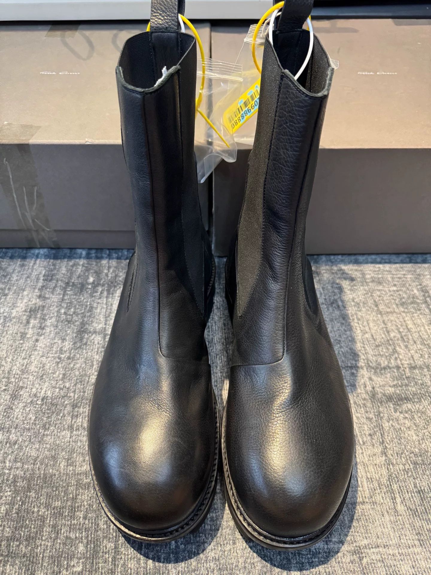 Rick Owens Rick Owens Boots 44 Men Size US 10.5 / EU 43-44 - 2 Thumbnail