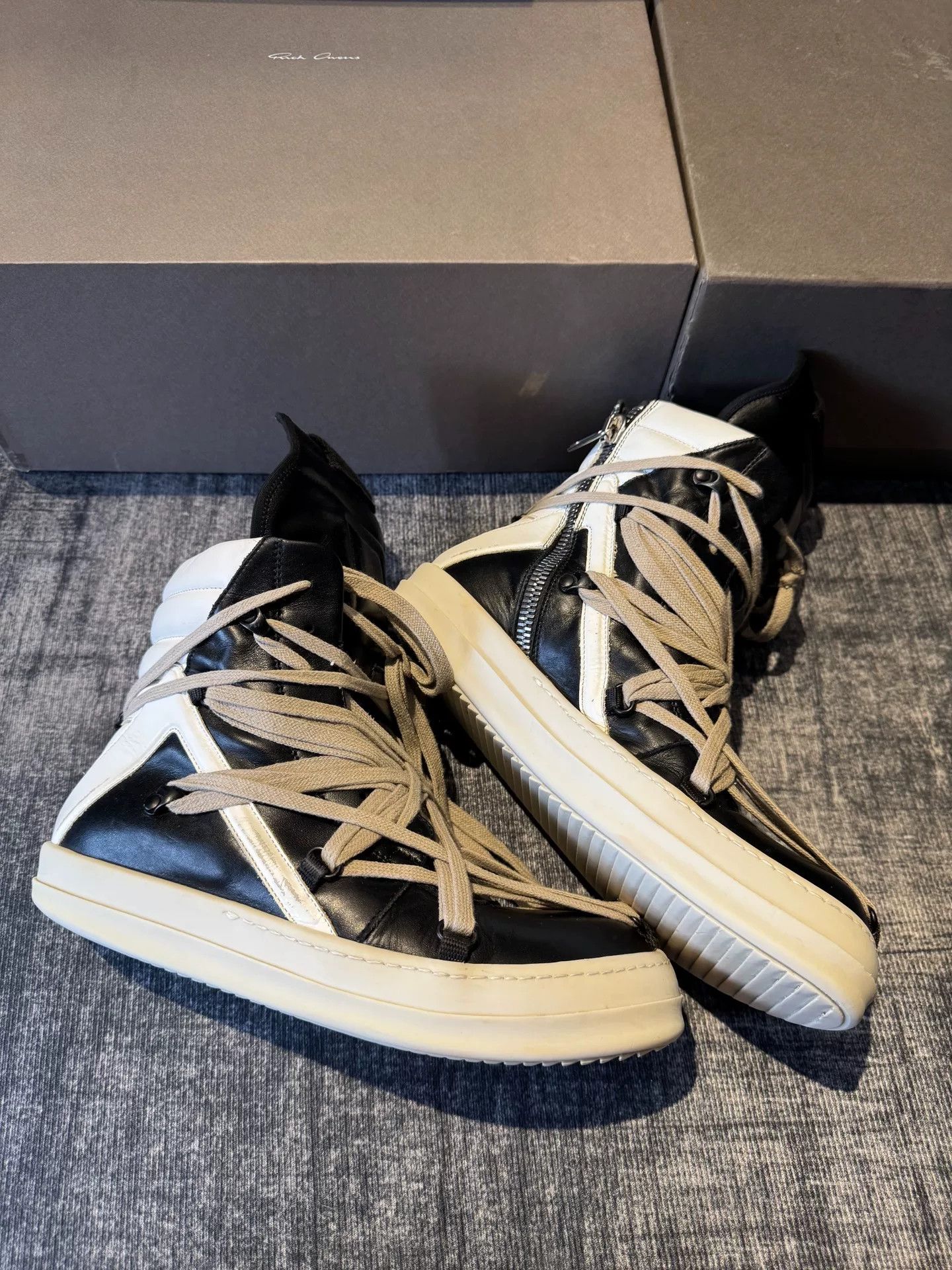 Rick Owens Rick Owens Hitop Sneakers 41 Men Size US 8.5 / EU 41-42 - 3 Thumbnail