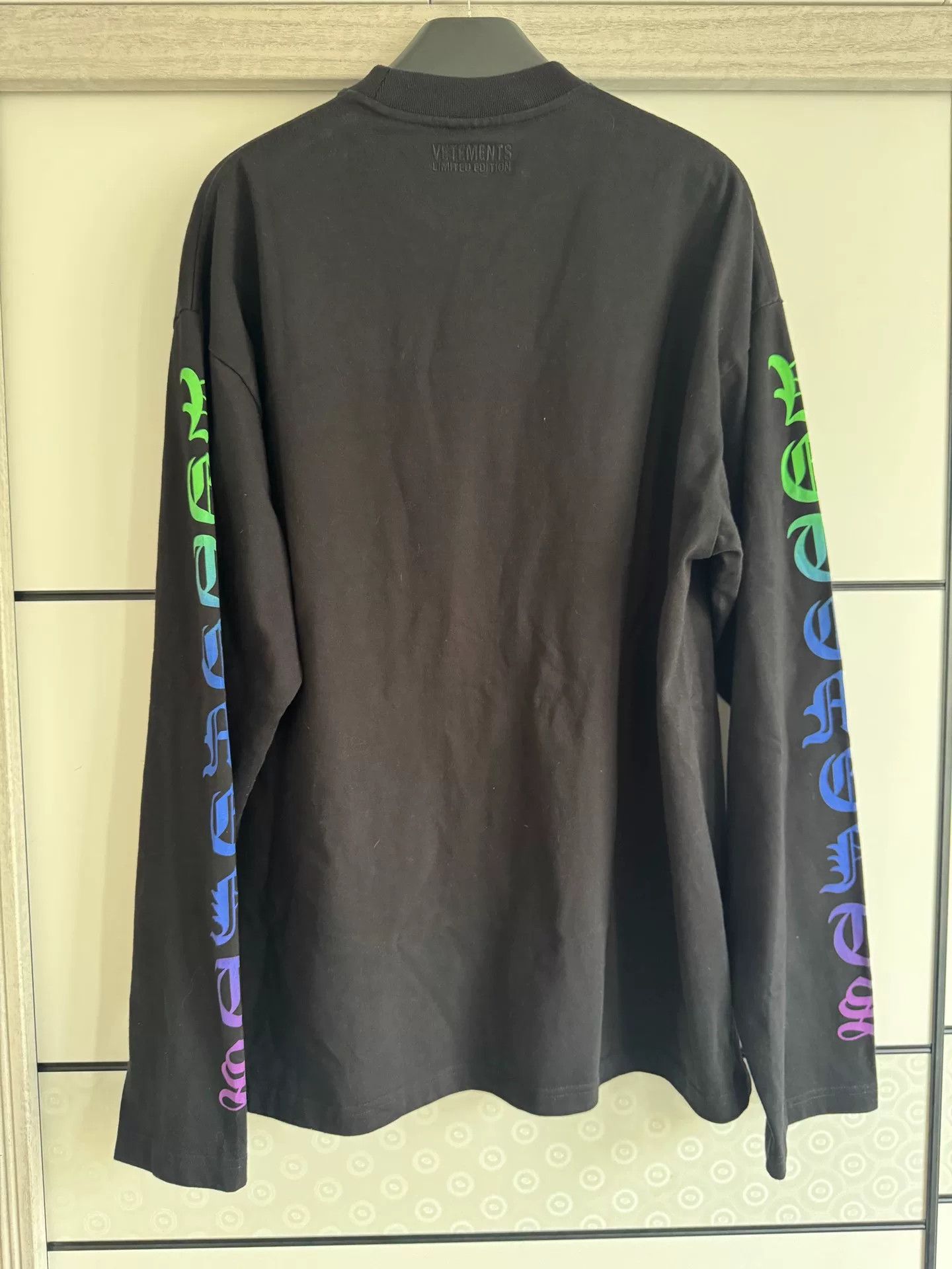 Vetements Vetements Multi T-Shirt XS Men Size US XS / EU 42 / 0 - 2 Thumbnail