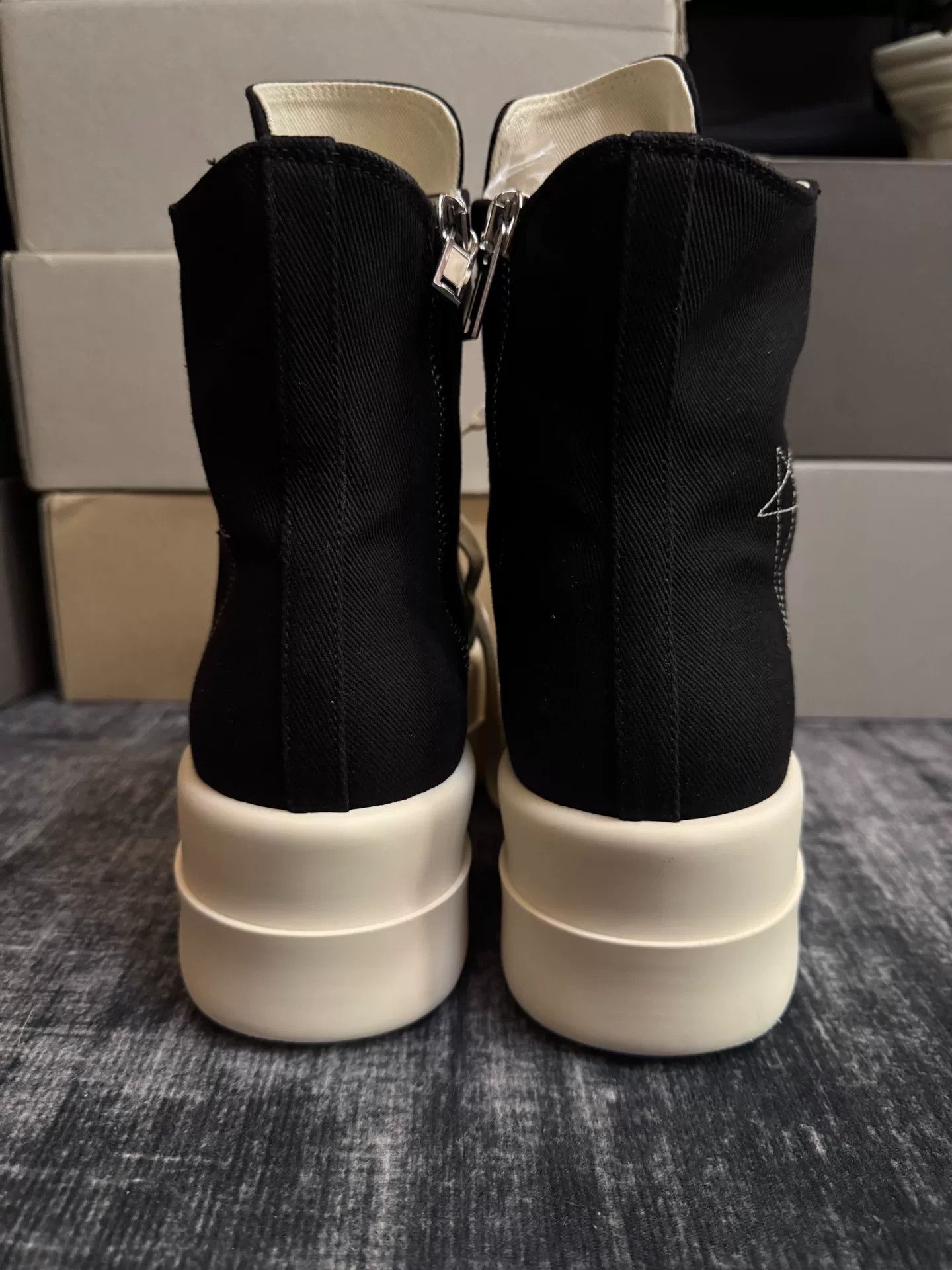 Rick Owens Rick Owens Hitop Sneakers 44 Men Size US 10.5 / EU 43-44 - 5 Thumbnail