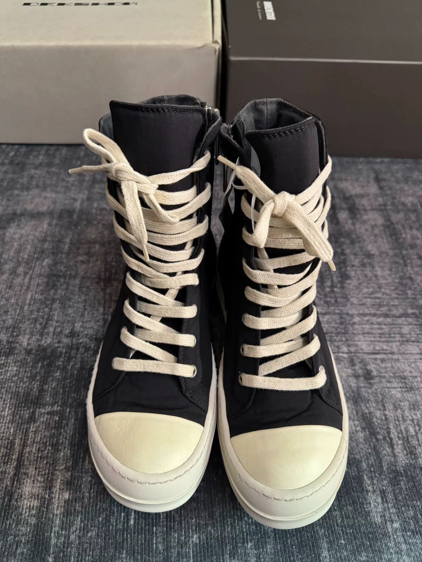 Rick Owens Rick Owens Hitop Sneakers 37 Women Size US 6.5 / IT 36.5 - 2 Thumbnail