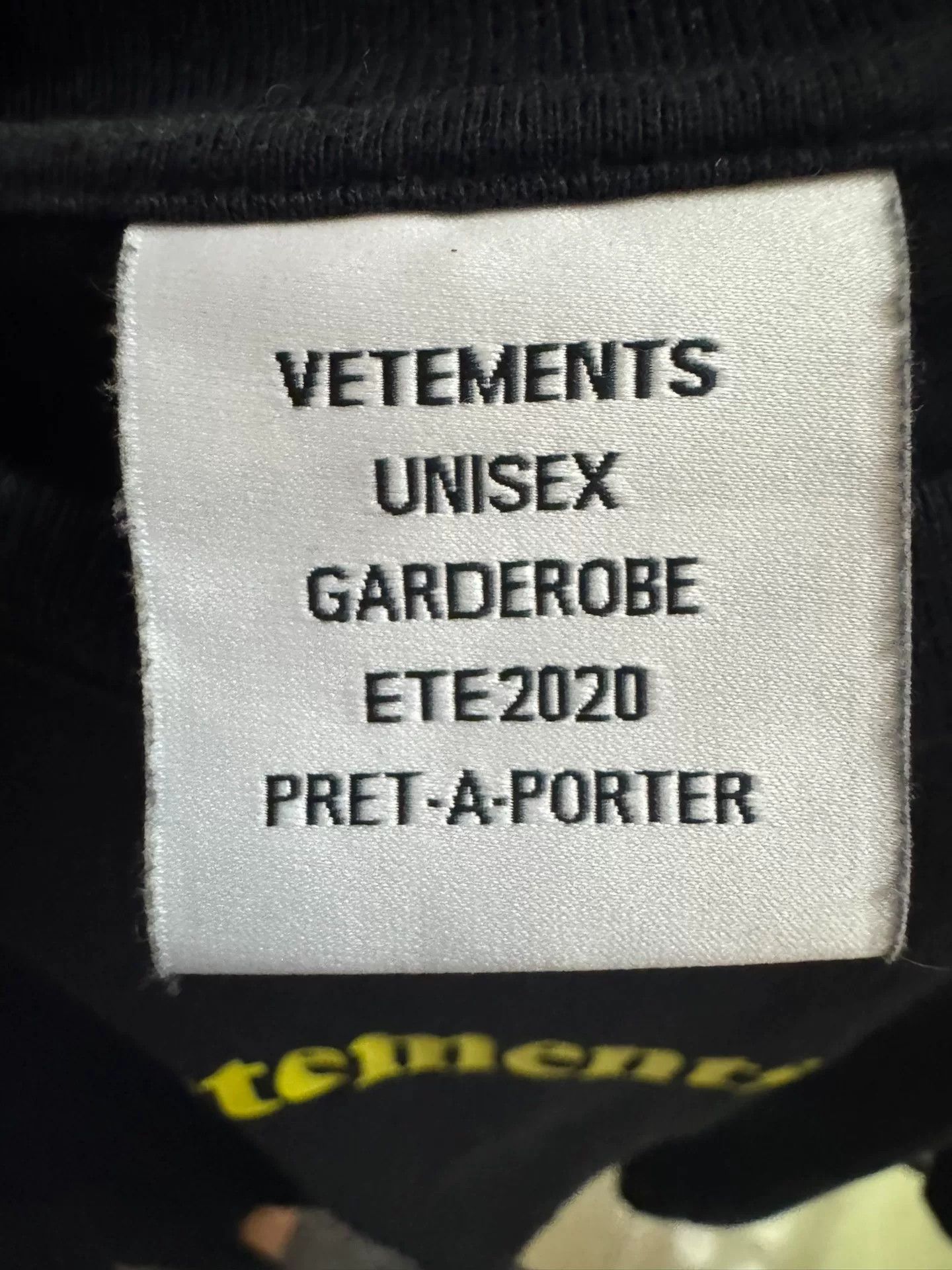 Vetements Vetements Retro Pink T-Shirt XS Men Size US XS / EU 42 / 0 - 3 Thumbnail