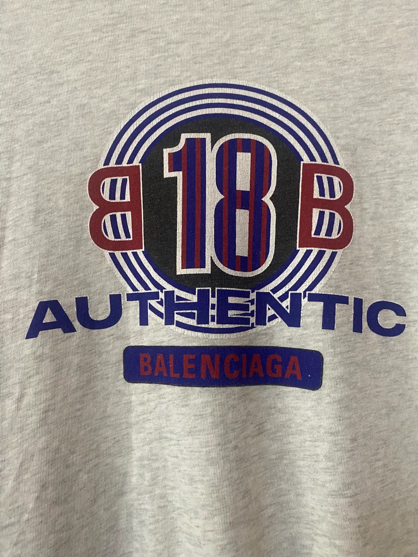 Balenciaga Balenciaga Gray T-Shirt XL Men Size US XL / EU 56 / 4 - 2 Thumbnail