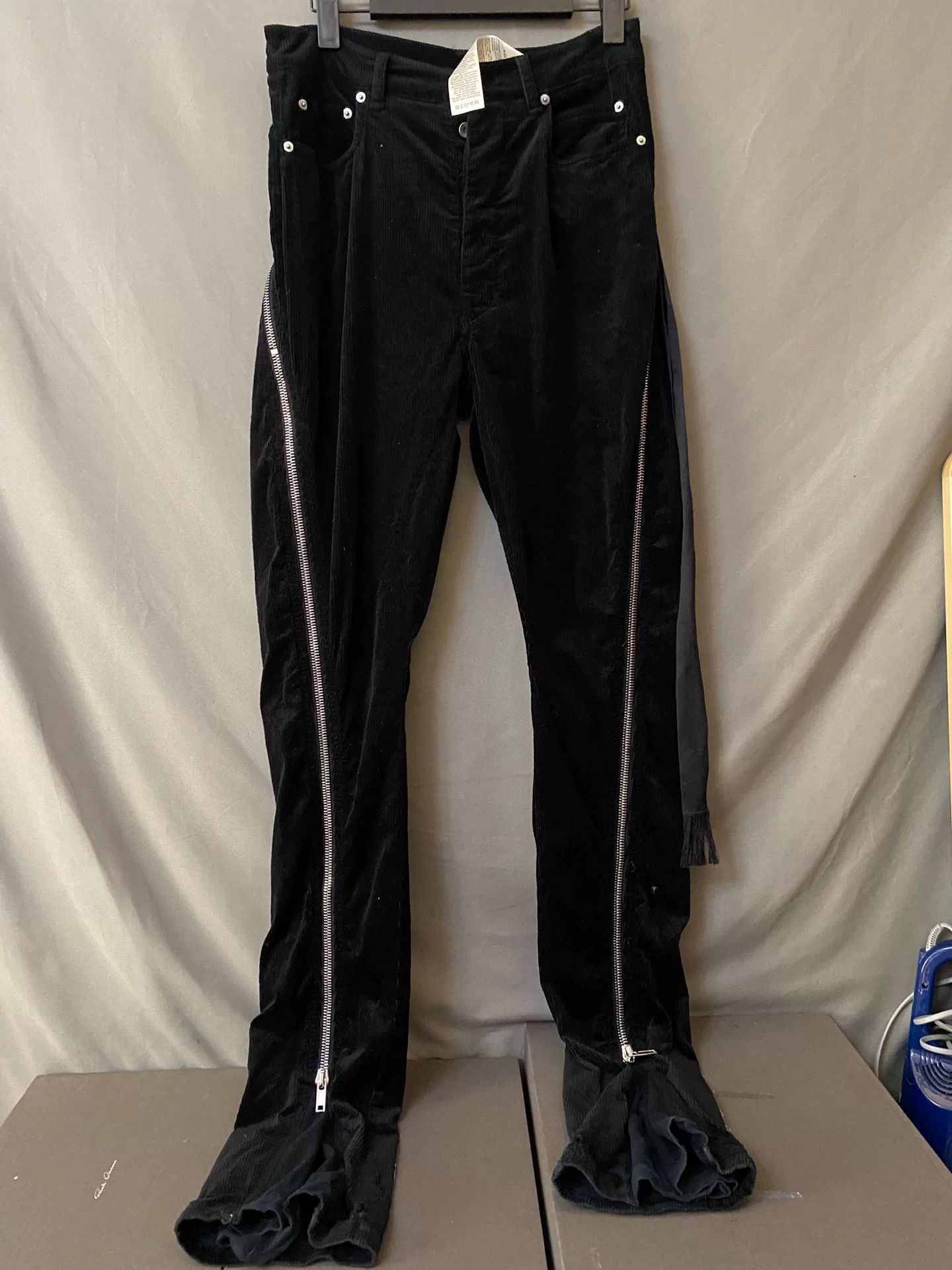 Rick Owens Rick Owens Corduroy White Casual Pants 26 Men Size US 26 / EU 42 - 2 Thumbnail