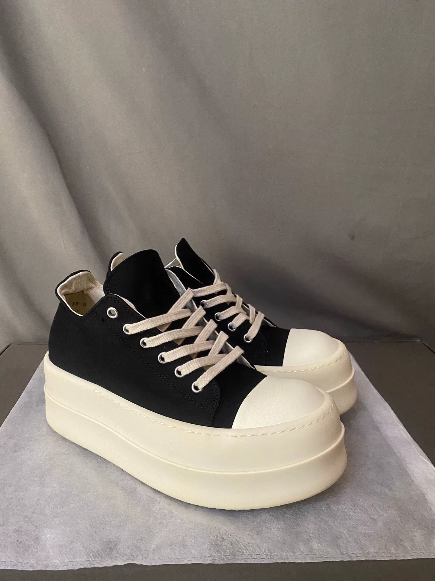 Rick Owens Rick Owens Hoodie 39 Men Size US M / EU 48-50 / 2 - 3 Thumbnail