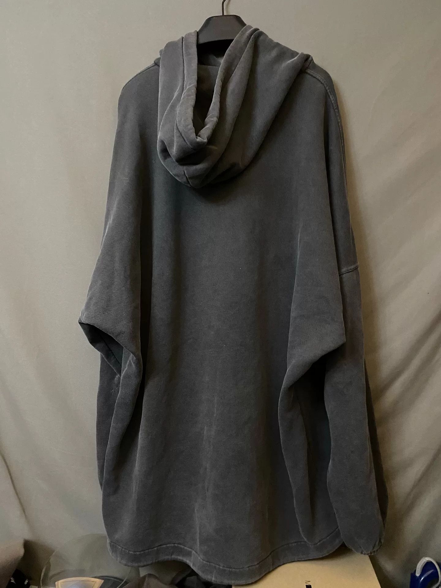 Balenciaga Balenciaga Hoodie XS Men Size US XS / EU 42 / 0 - 3 Thumbnail