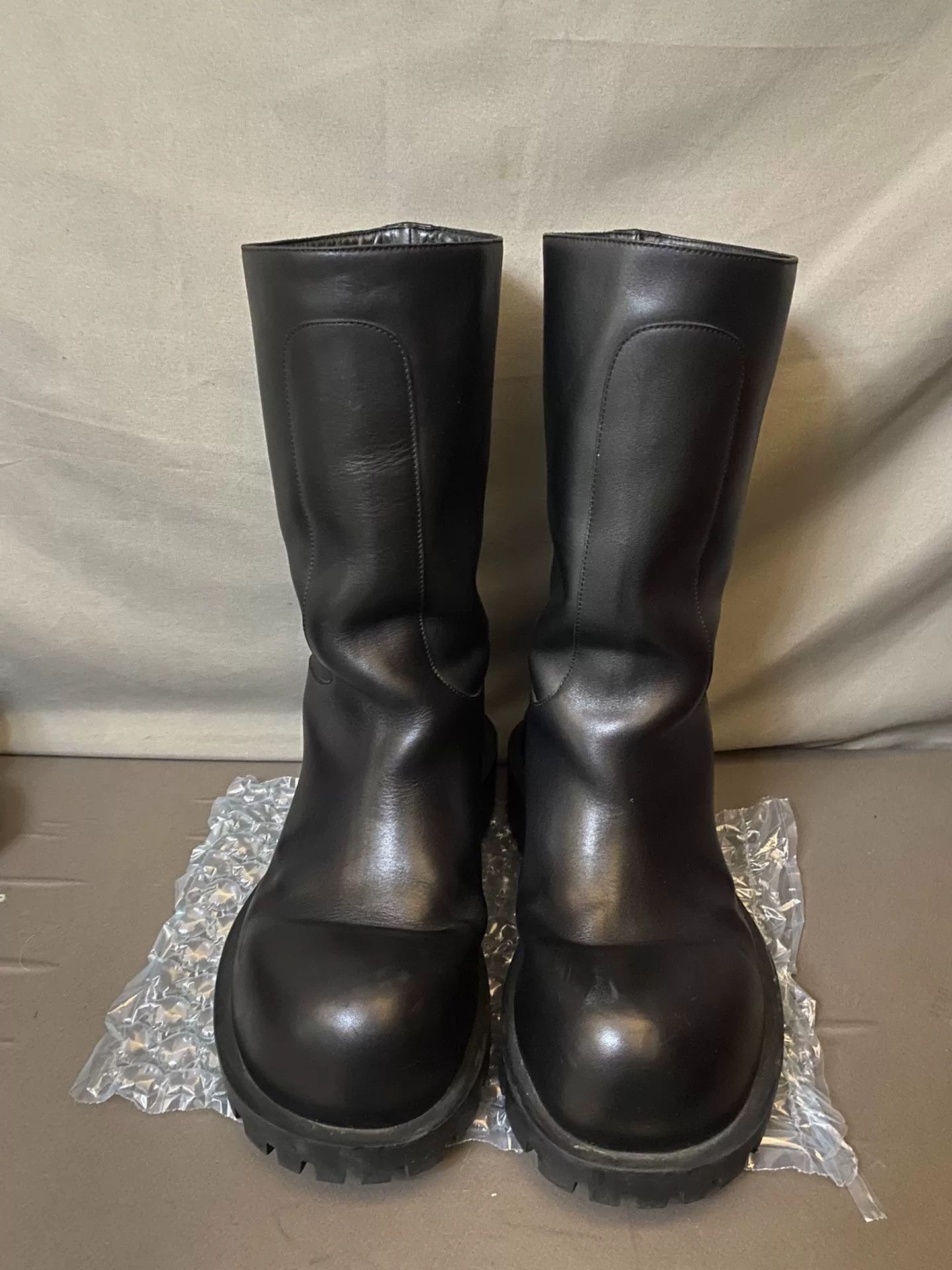 Balenciaga Balenciaga Boots 41 Men Size US 8.5 / EU 41-42 - 2 Thumbnail