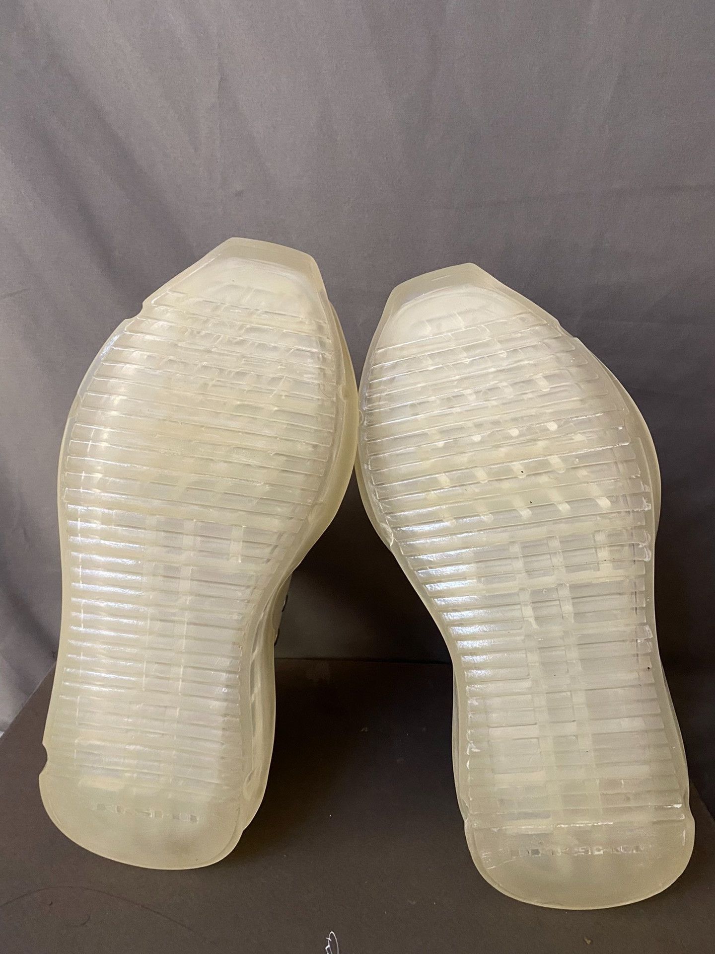 Rick Owens Rick Owens Clear White Lowtop Sneakers 38 Women Size US 7.5 / IT 37.5 - 5 Thumbnail