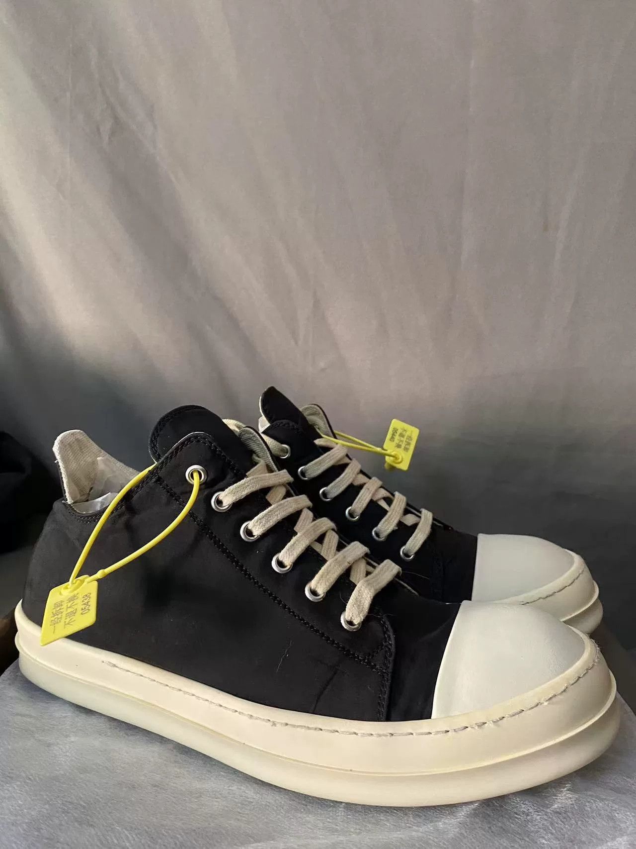 Rick Owens Rick Owens Lowtop Sneakers 43.5 Men Size US 10.5 / EU 43-44 - 3 Thumbnail