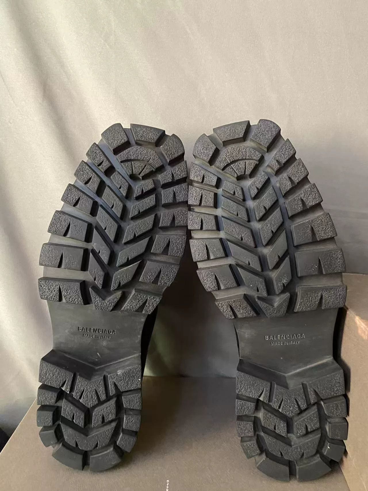 Balenciaga Balenciaga Lowtop Sneakers 43 Men Size US 10 / EU 43 - 5 Thumbnail