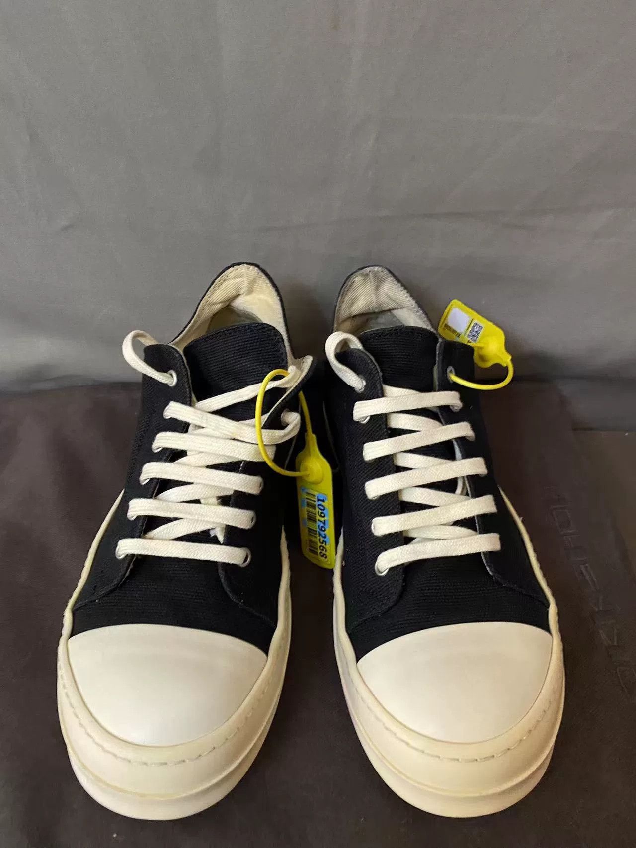 Rick Owens Rick Owens Multi Lowtop Sneakers 42 Men Size US 9 / EU 42 - 2 Thumbnail