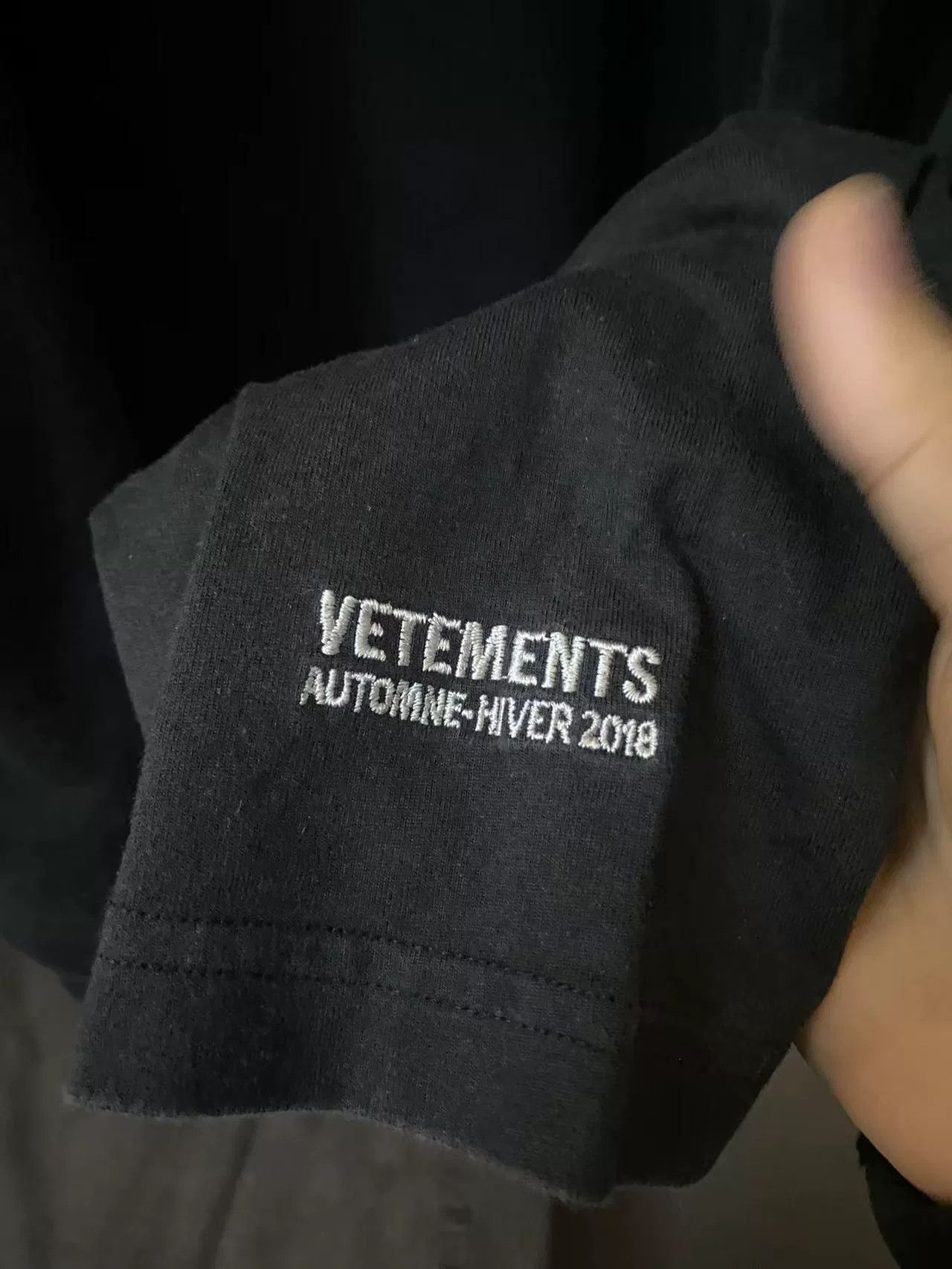 Vetements Vetements Embroidered Hoodie XS Men Size US XS / EU 42 / 0 - 4 Thumbnail