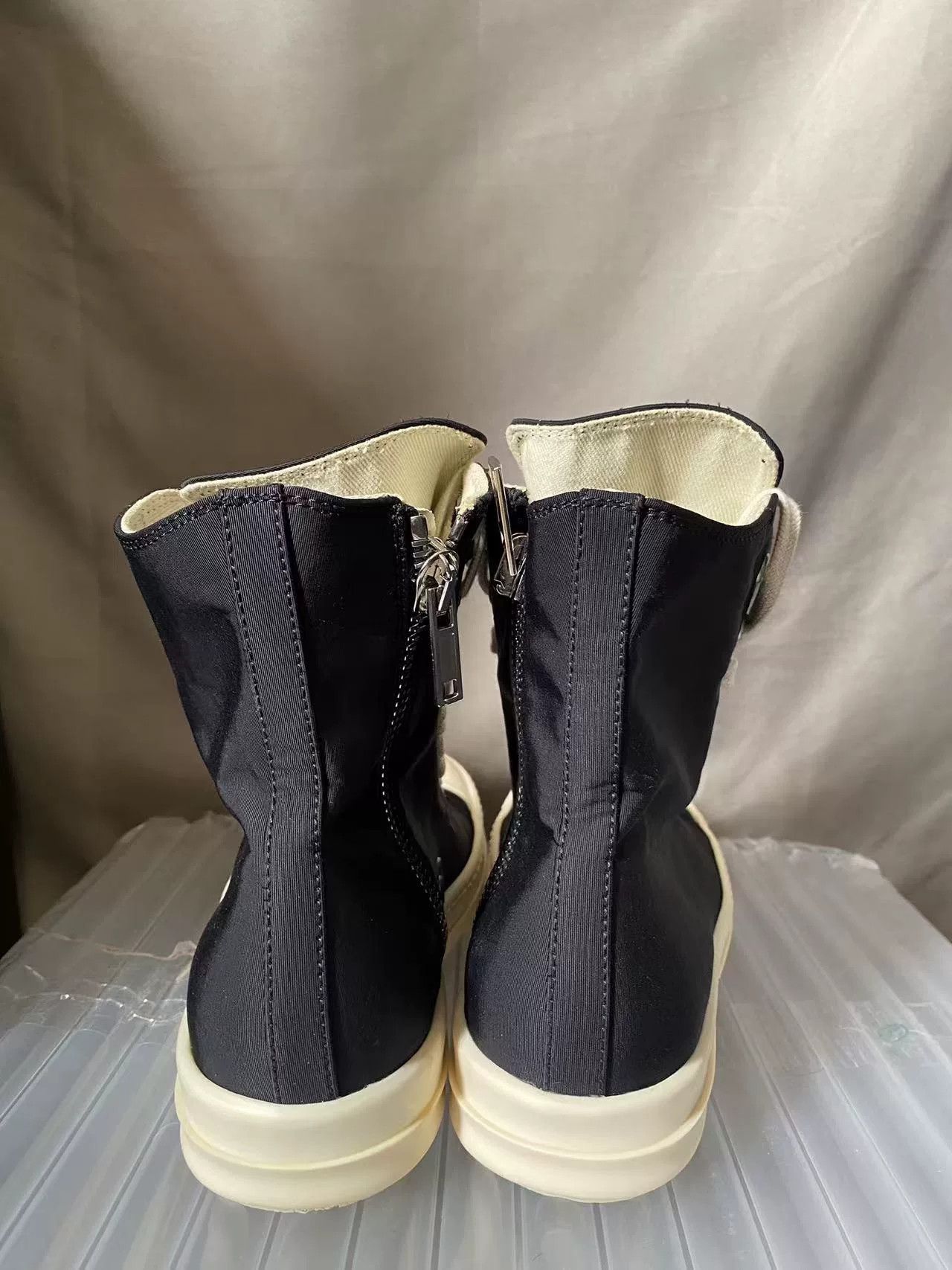 Rick Owens Rick Owens Yellow Hitop Sneakers 37 Women Size US 6.5 / IT 36.5 - 4 Thumbnail