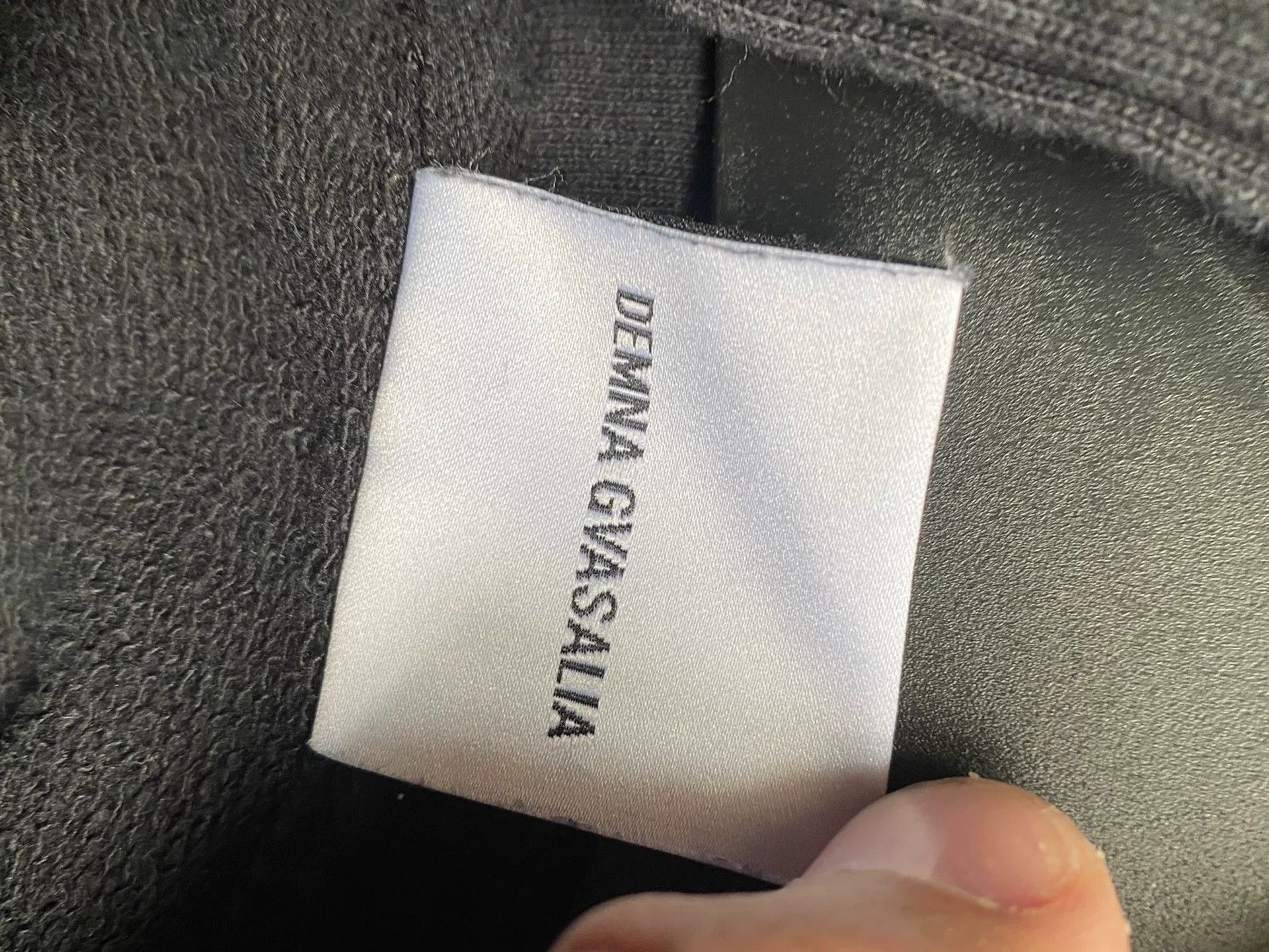 Balenciaga Balenciaga Embroidered Hoodie XS Men Size US XS / EU 42 / 0 - 6 Thumbnail