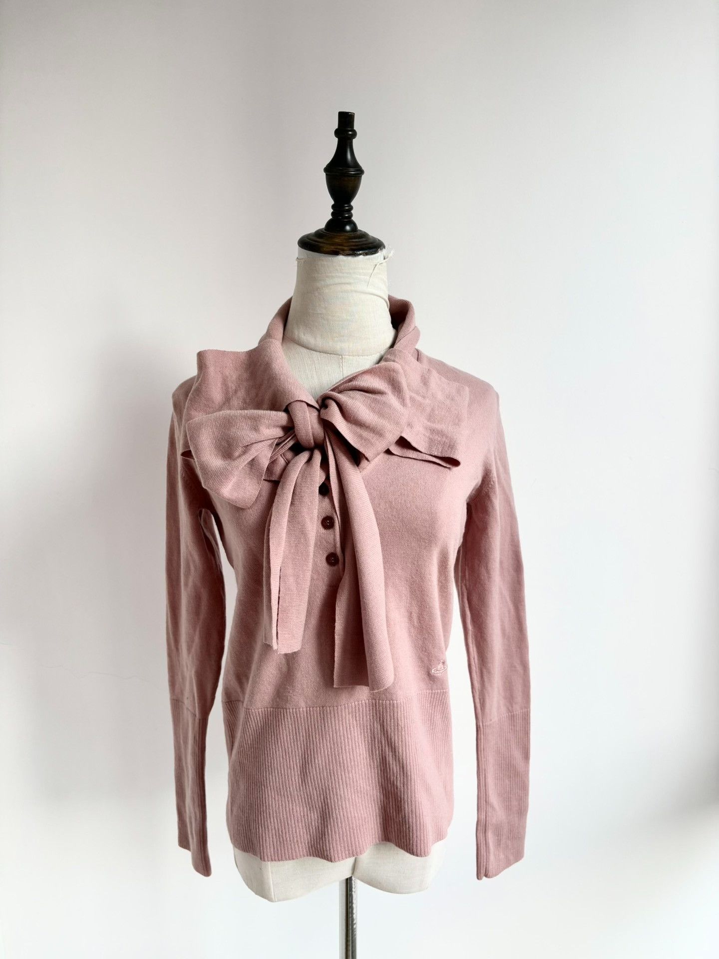 Vivienne Westwood Vivienne Westwood Vintage Pink Bow Knit Size L / US 10 / IT 46 - 2 Thumbnail
