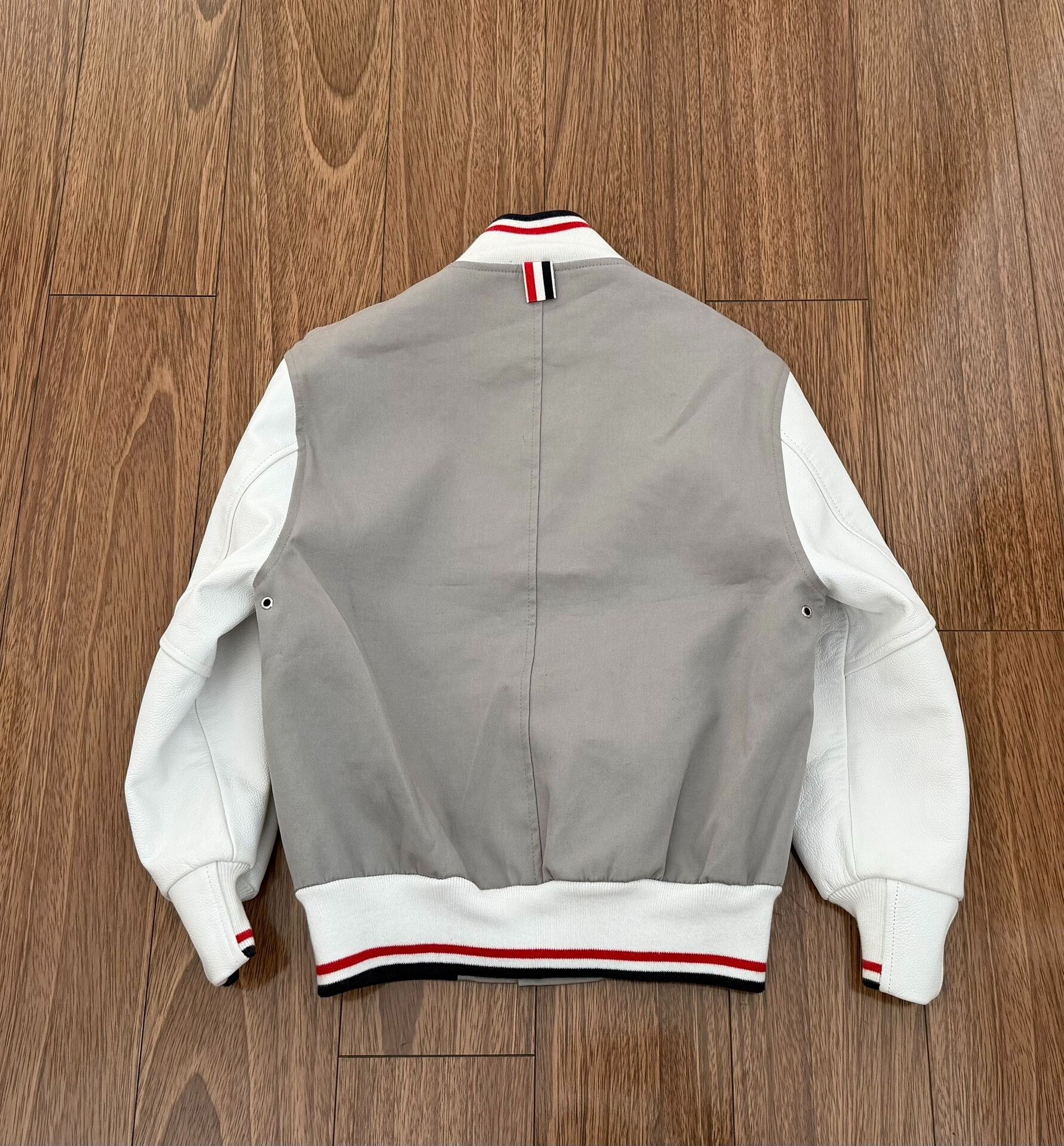 Thom Browne Thom Browne Leather Sleeved Varsity Jacket Size XS / US 0-2 / IT 36-38 - 2 Thumbnail