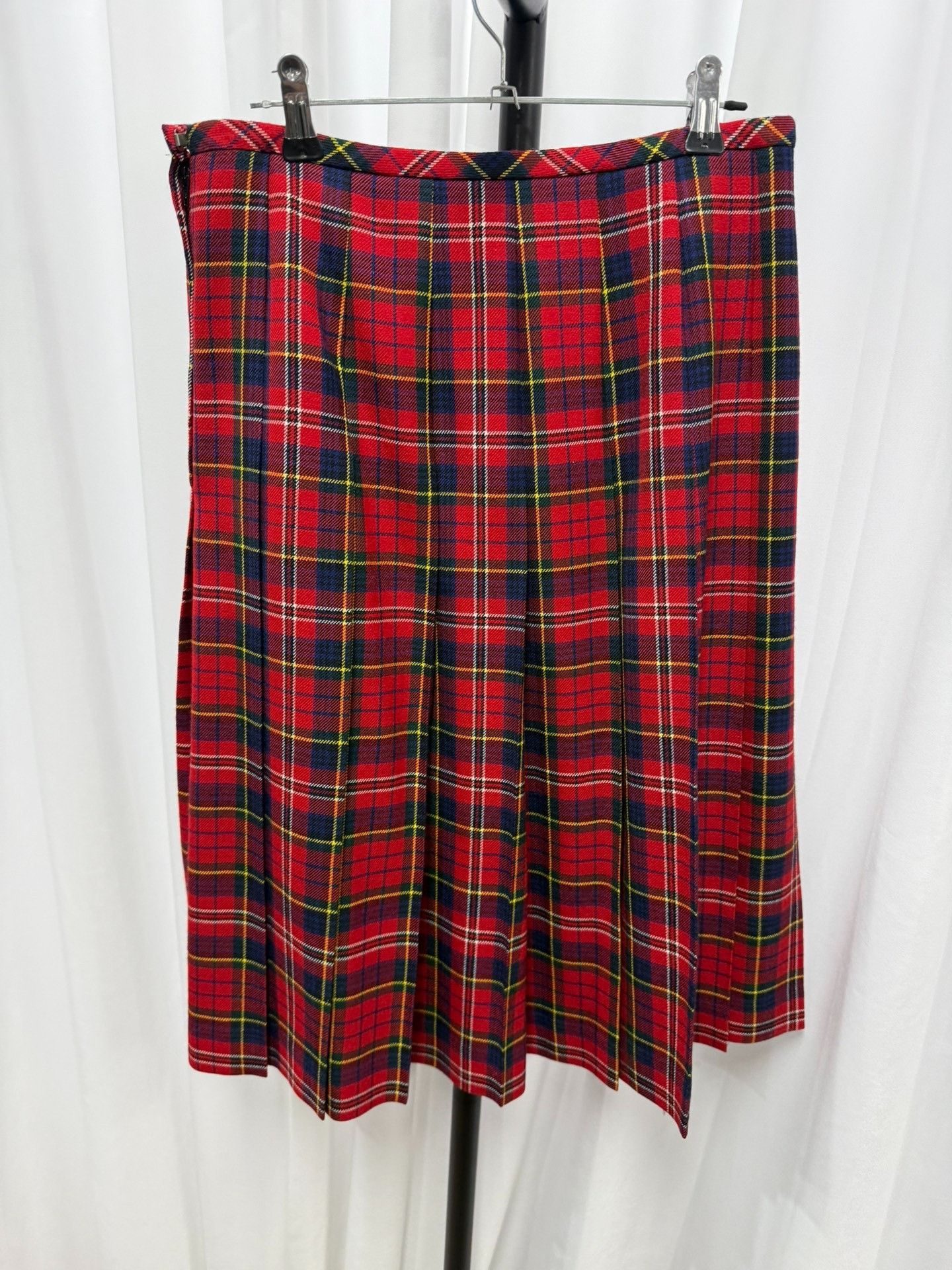 Comme des Garcons Comme des Garçons Scottish Plaid Wool Skirt Size M / US 6-8 / IT 42-44 - 4 Thumbnail