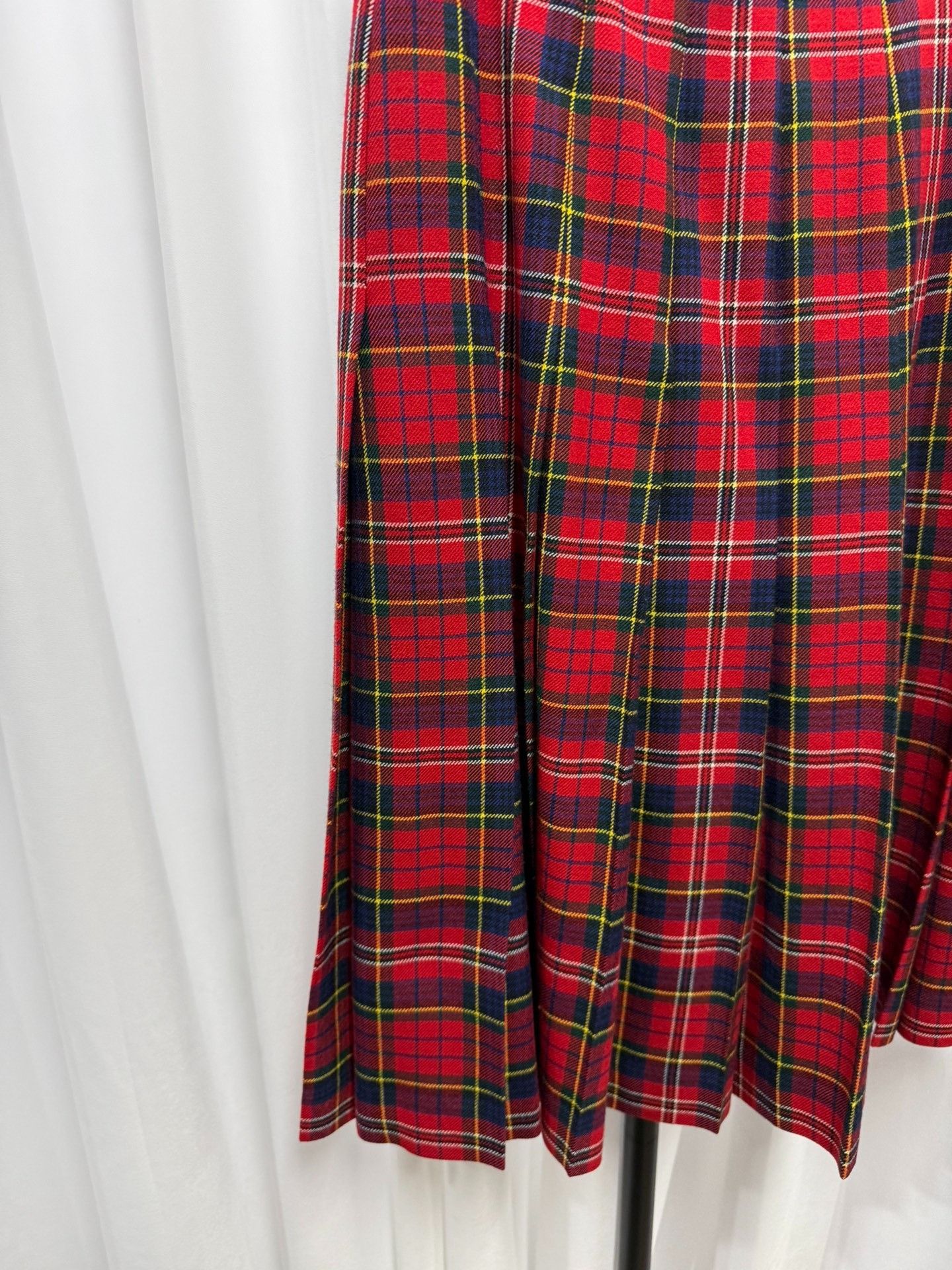 Comme des Garcons Comme des Garçons Scottish Plaid Wool Skirt Size M / US 6-8 / IT 42-44 - 2 Thumbnail