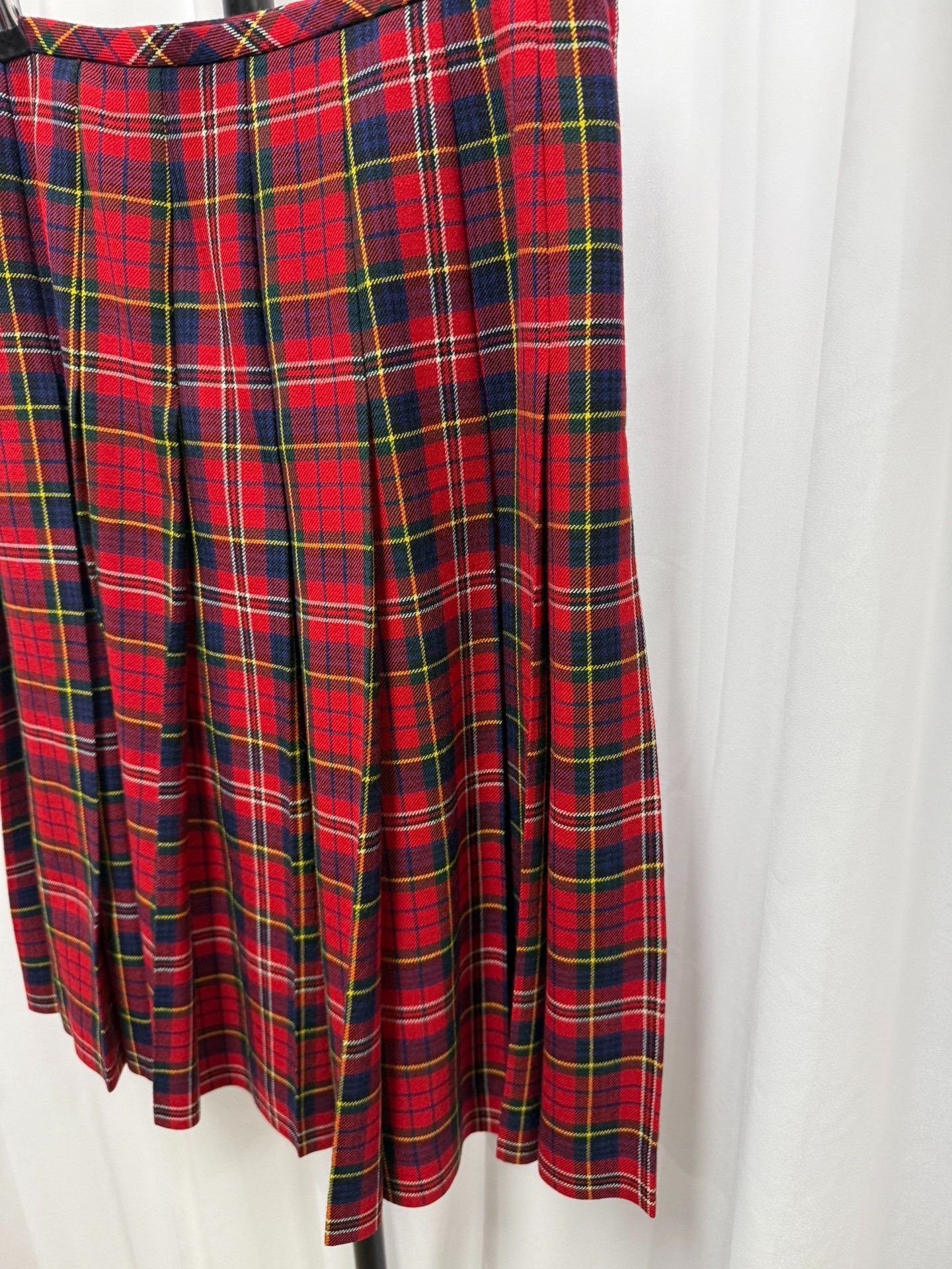 Comme des Garcons Comme des Garçons Scottish Plaid Wool Skirt Size M / US 6-8 / IT 42-44 - 3 Thumbnail