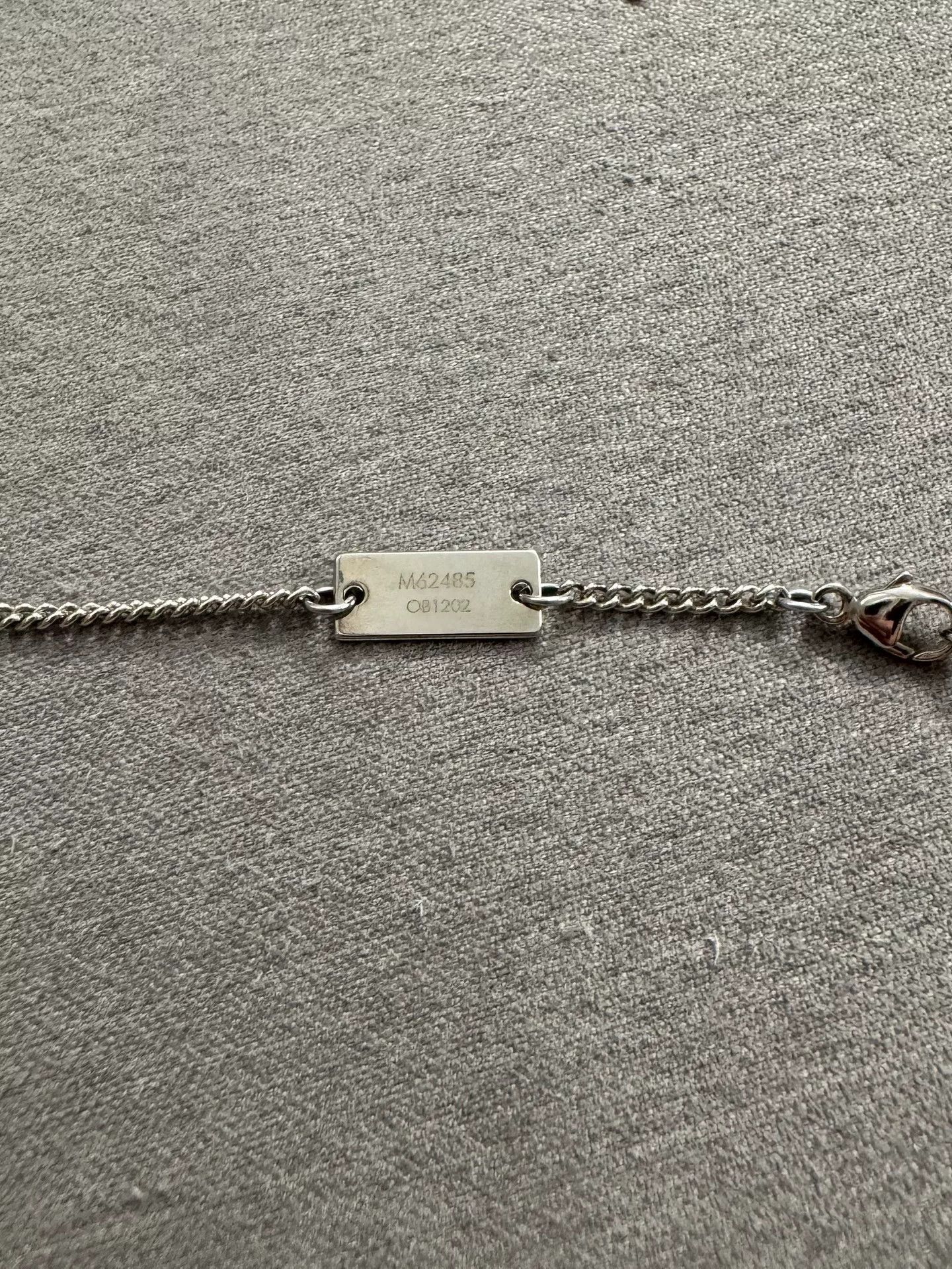 Louis Vuitton Louis Vuitton Ring Necklace Size ONE SIZE - 4 Thumbnail