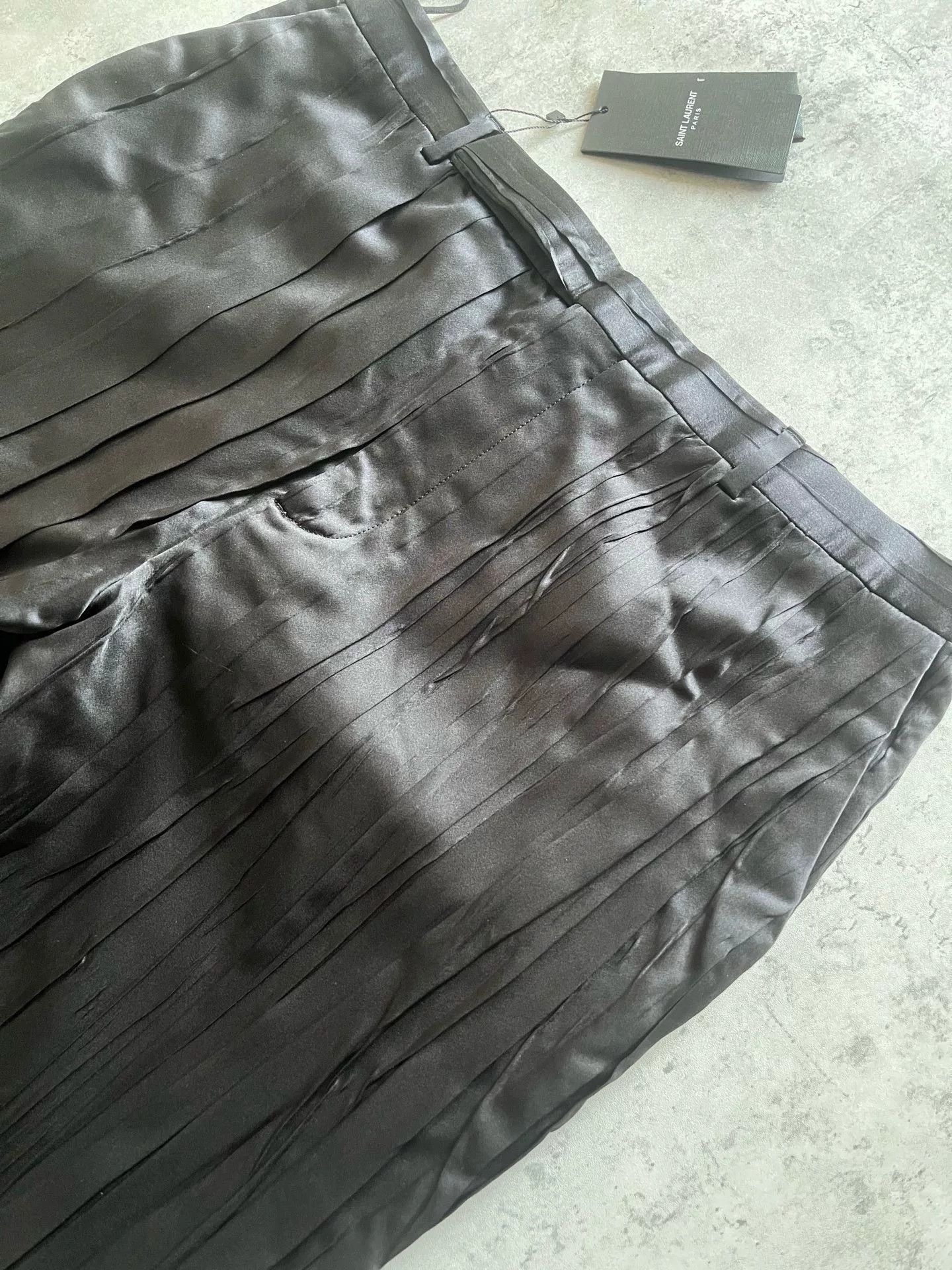 Saint Laurent Paris Saint Laurent Pleated Silk Black Trousers Size US 30 / EU 46 - 2 Thumbnail