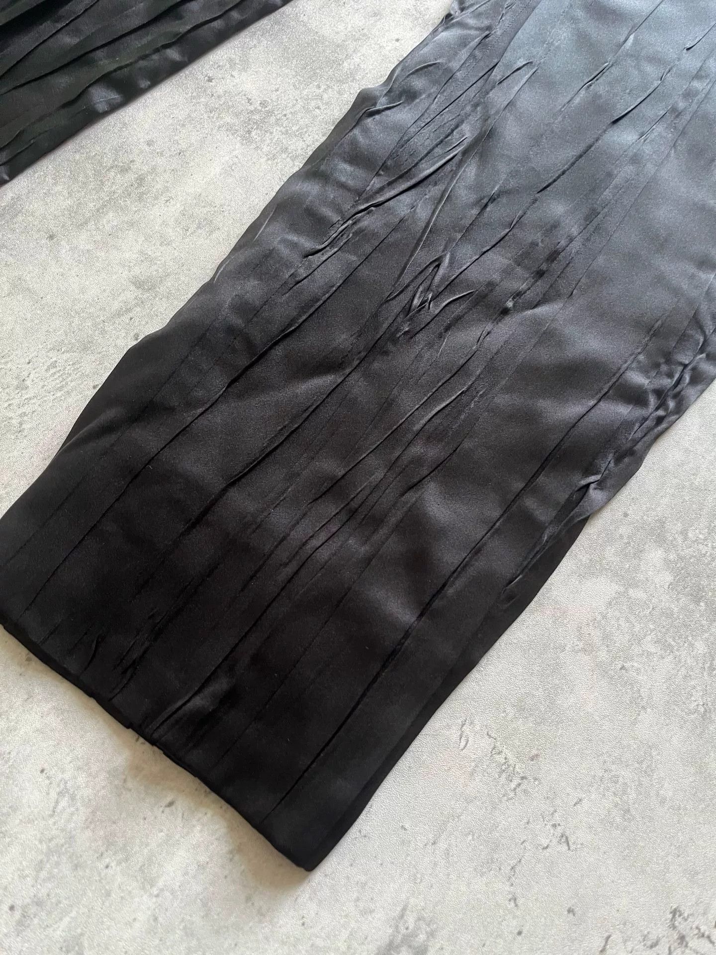 Saint Laurent Paris Saint Laurent Pleated Silk Black Trousers Size US 30 / EU 46 - 3 Thumbnail