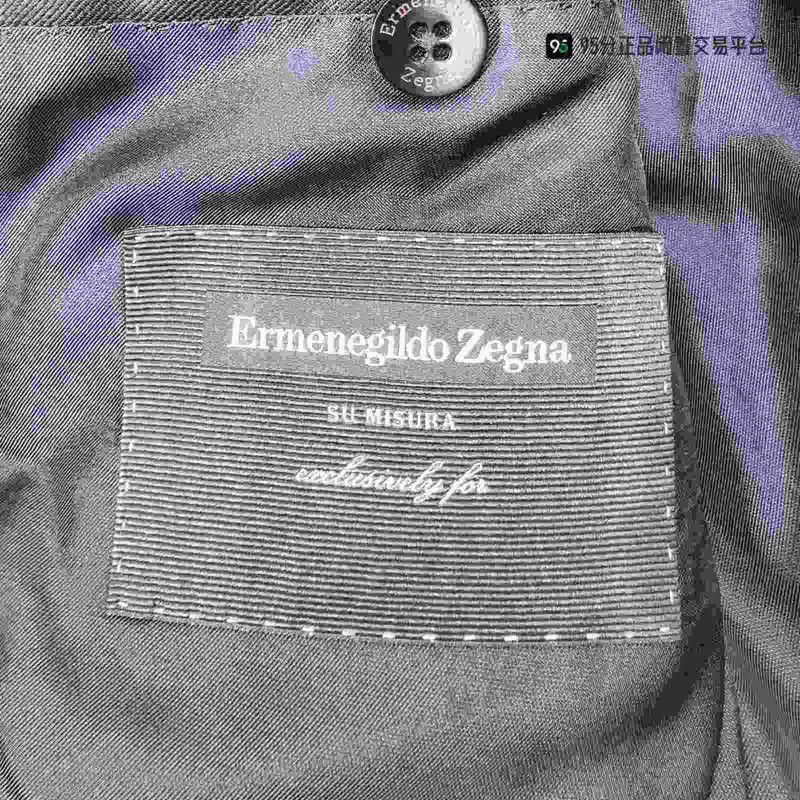 Ermenegildo Zegna Zegna Men's Dark Blue Pinstripe Suit Size US M / EU 48-50 / 2 - 2 Thumbnail