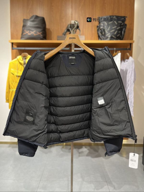Ermenegildo Zegna Zegna Stratos Solid Zip Windproof Down Jacket Size US L / EU 52-54 / 3 - 2 Thumbnail
