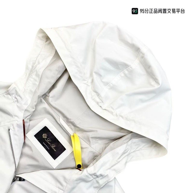 Loro Piana Loro Piana Drawstring Hooded Raincoat Size US S / EU 44-46 / 1 - 5 Thumbnail