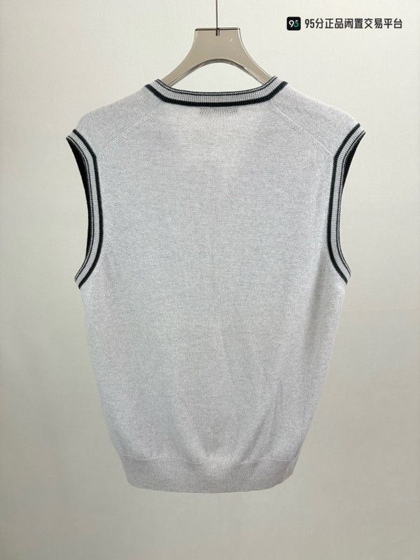 Loro Piana Loro Piana Cashmere V-Neck Unisex Vest Size US M / EU 48-50 / 2 - 4 Thumbnail